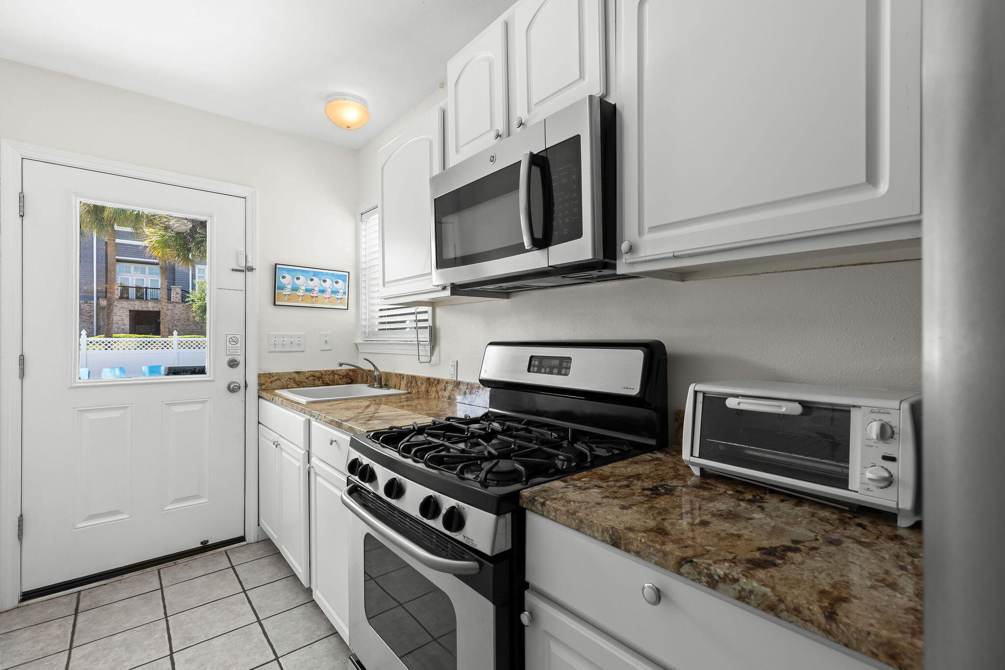 CRYSTAL BEACH - Residential