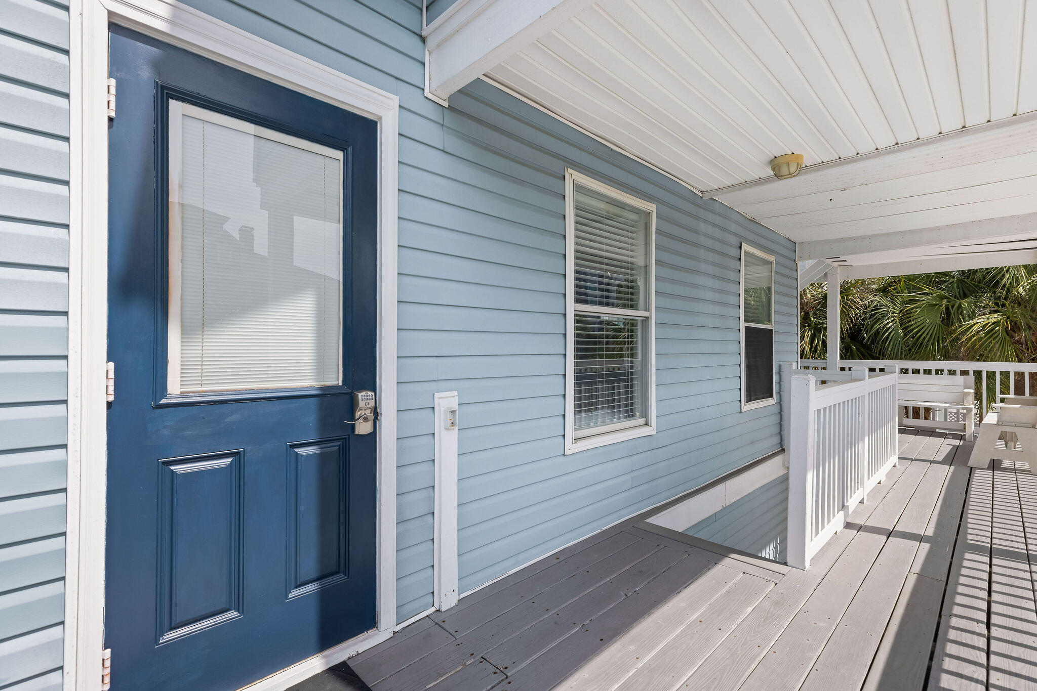 CRYSTAL BEACH - Residential