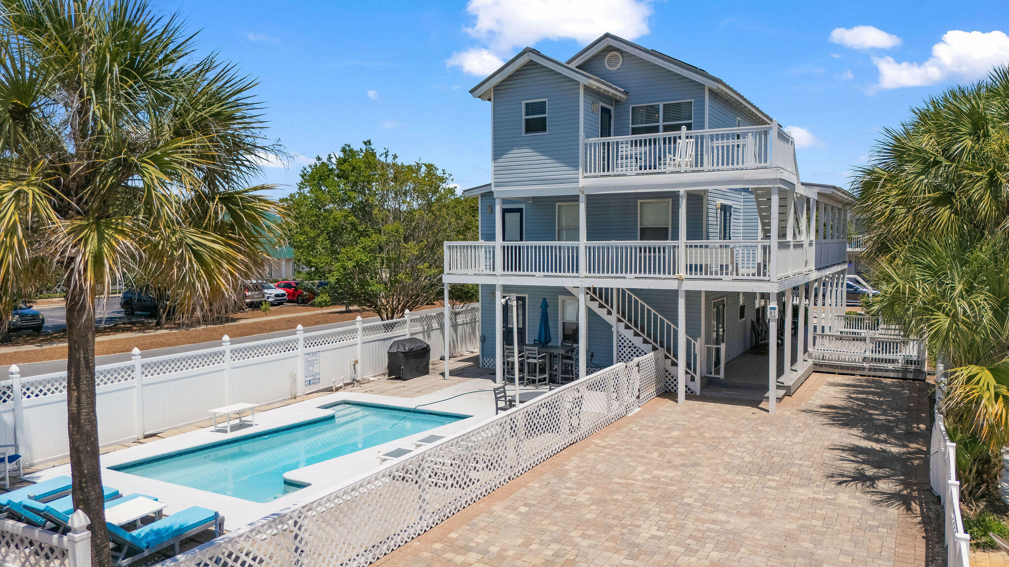 CRYSTAL BEACH - Residential