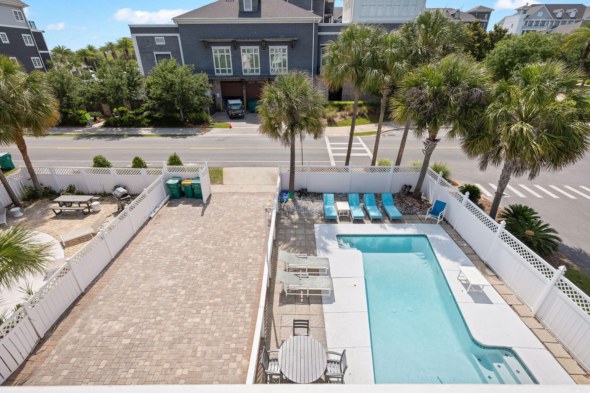 CRYSTAL BEACH - Residential
