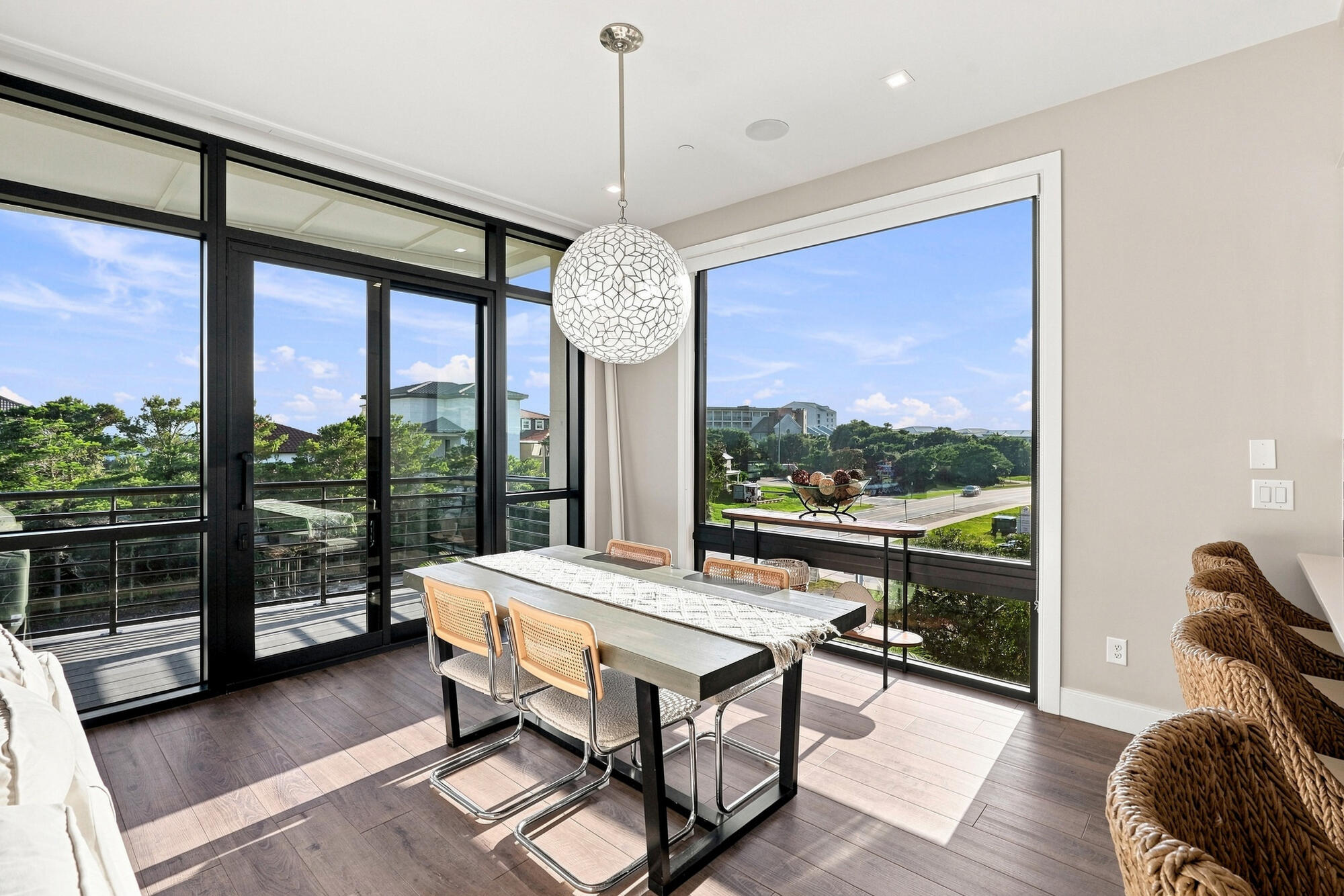 CREST DEVELOPMENT - Residential