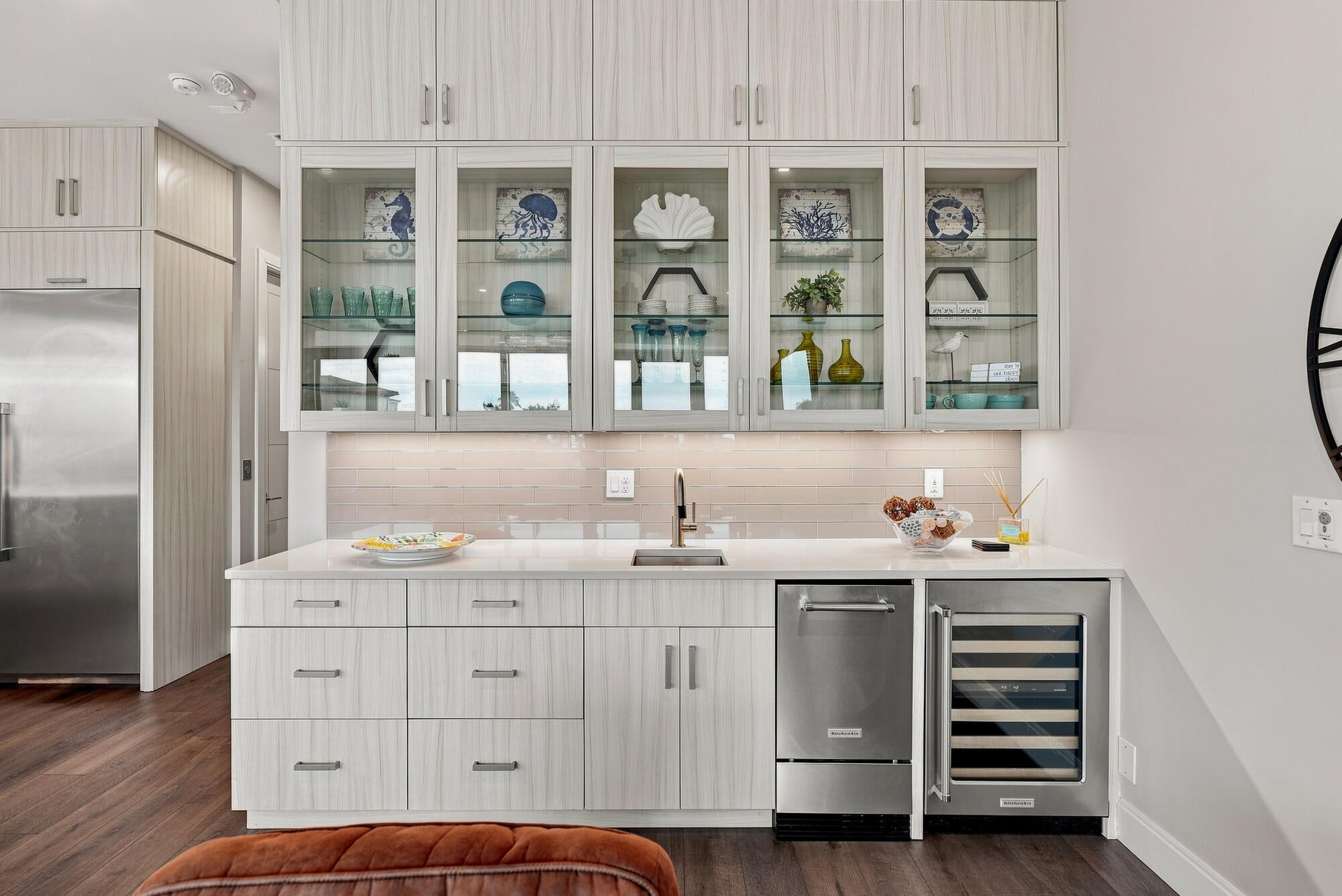 CREST DEVELOPMENT - Residential