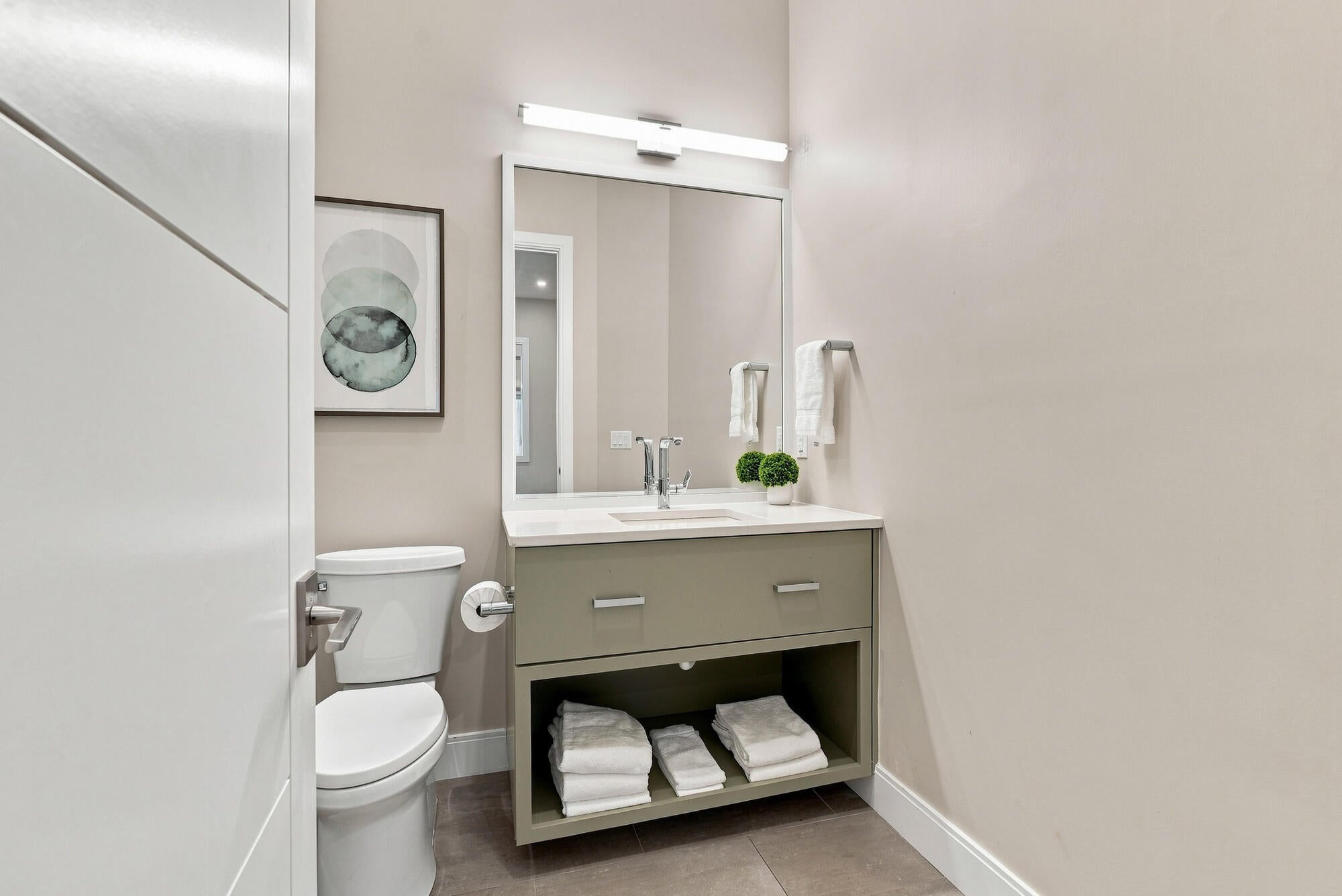 CREST DEVELOPMENT - Residential