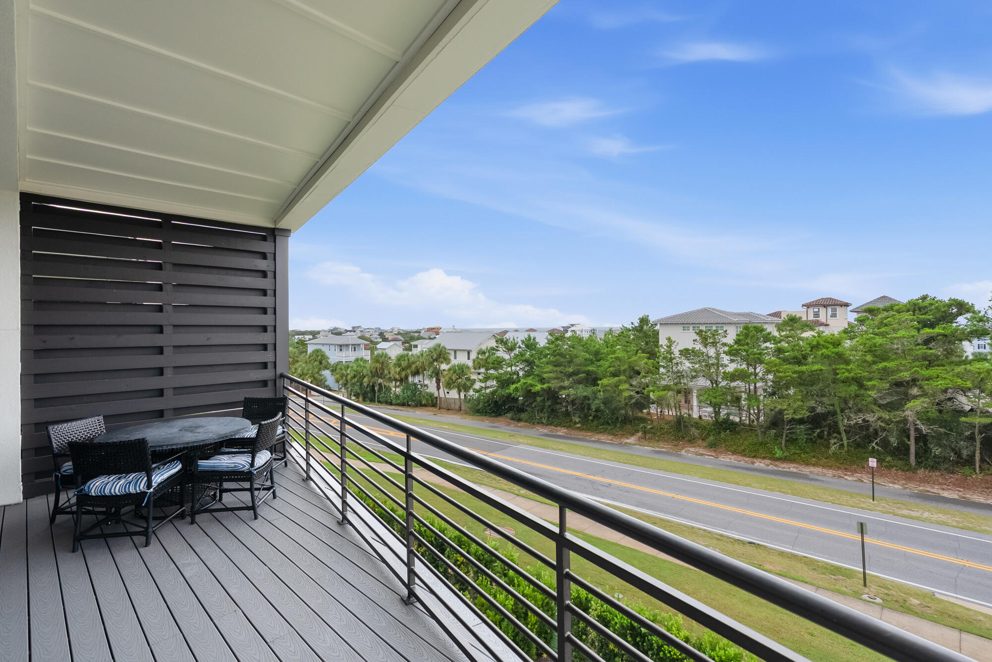 CREST DEVELOPMENT - Residential