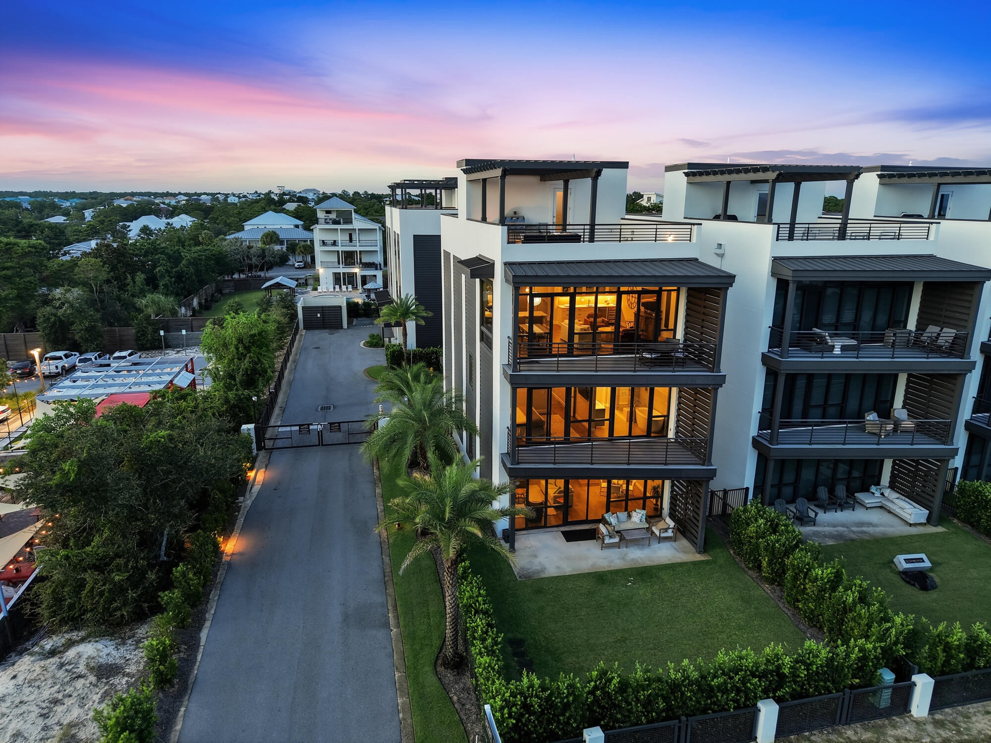 CREST DEVELOPMENT - Residential