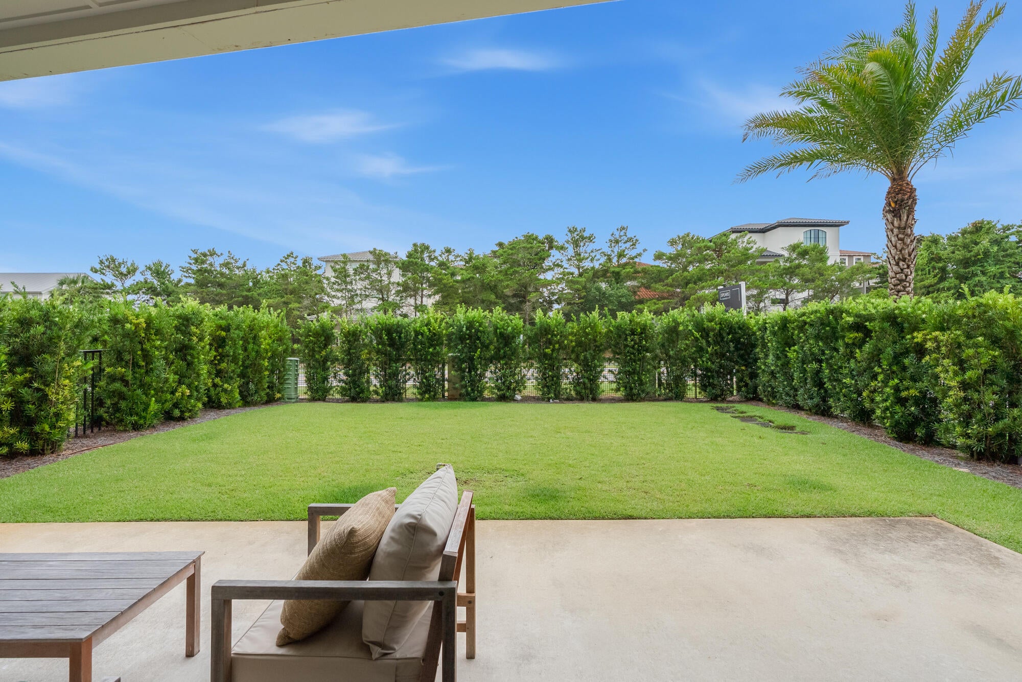 CREST DEVELOPMENT - Residential