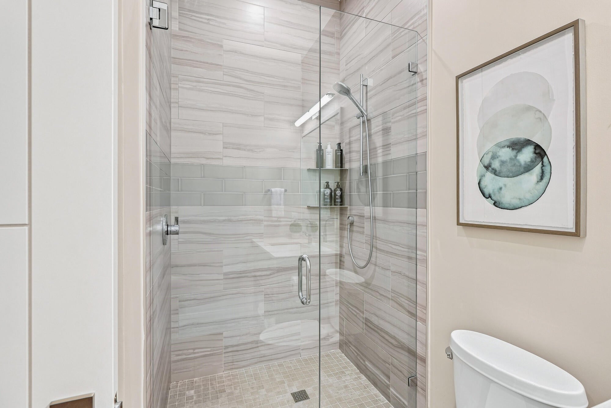 CREST DEVELOPMENT - Residential