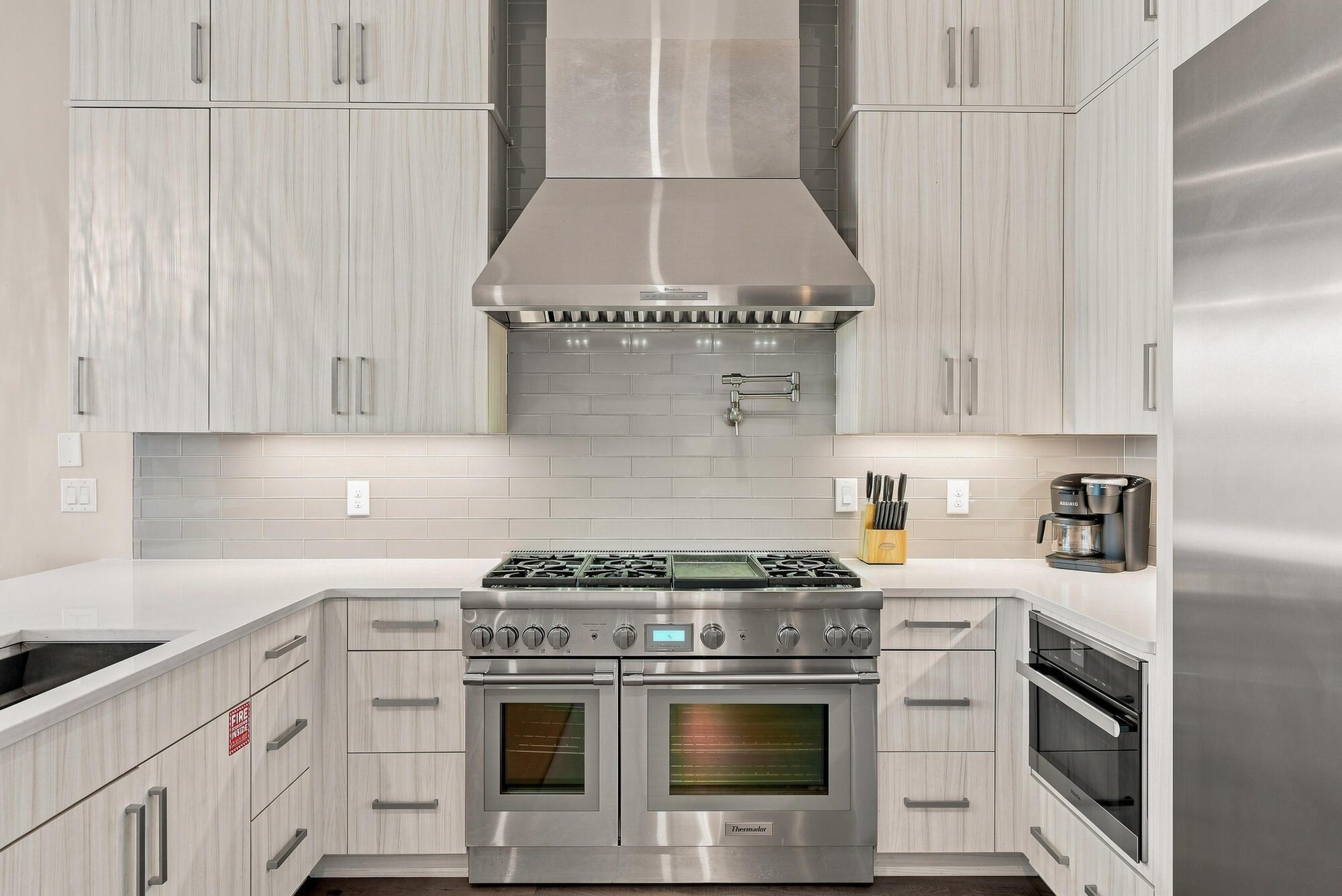CREST DEVELOPMENT - Residential