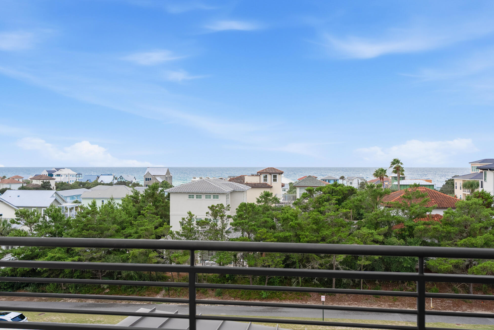 CREST DEVELOPMENT - Residential