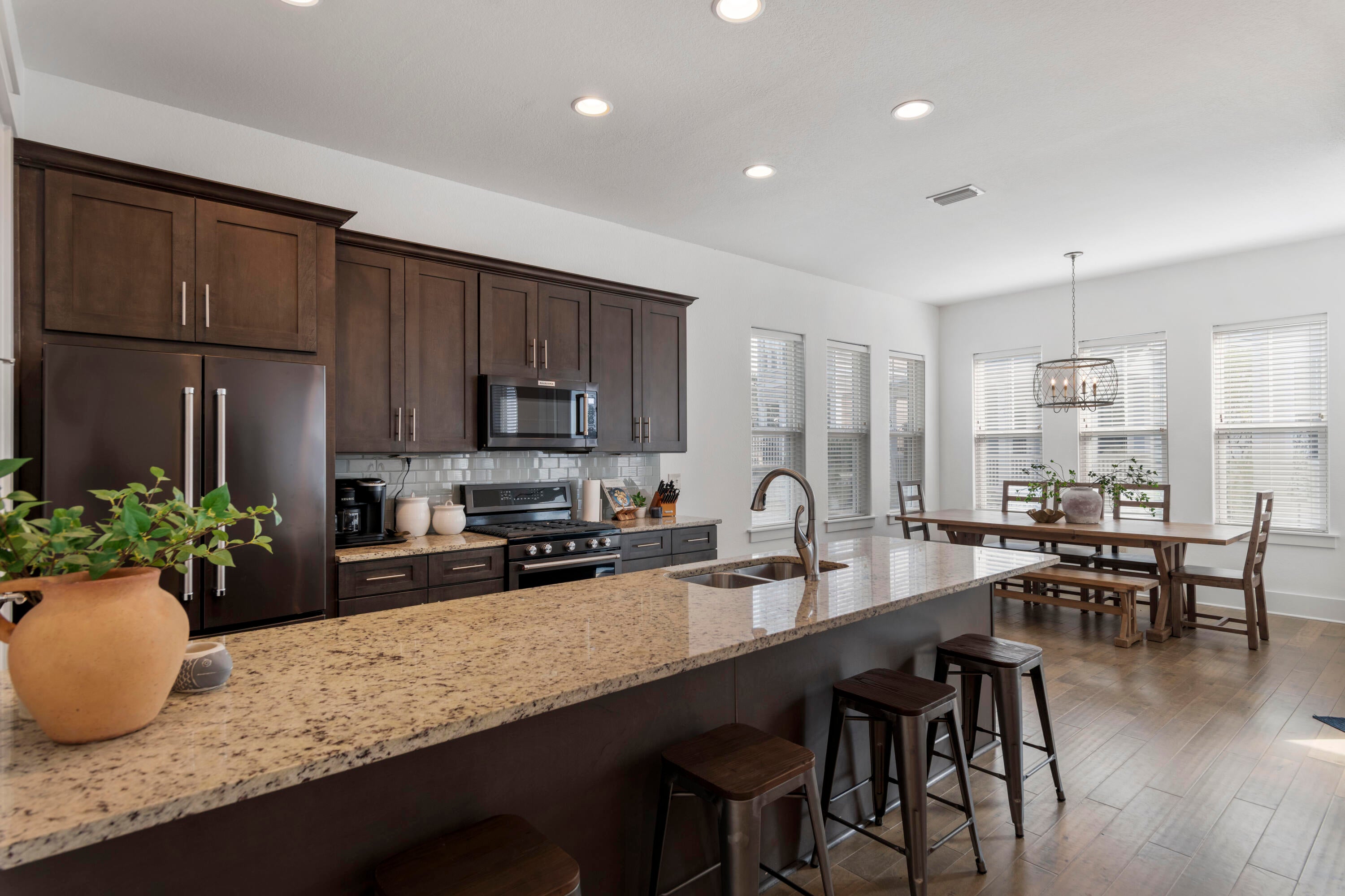 HIGHLAND PARKS - Residential