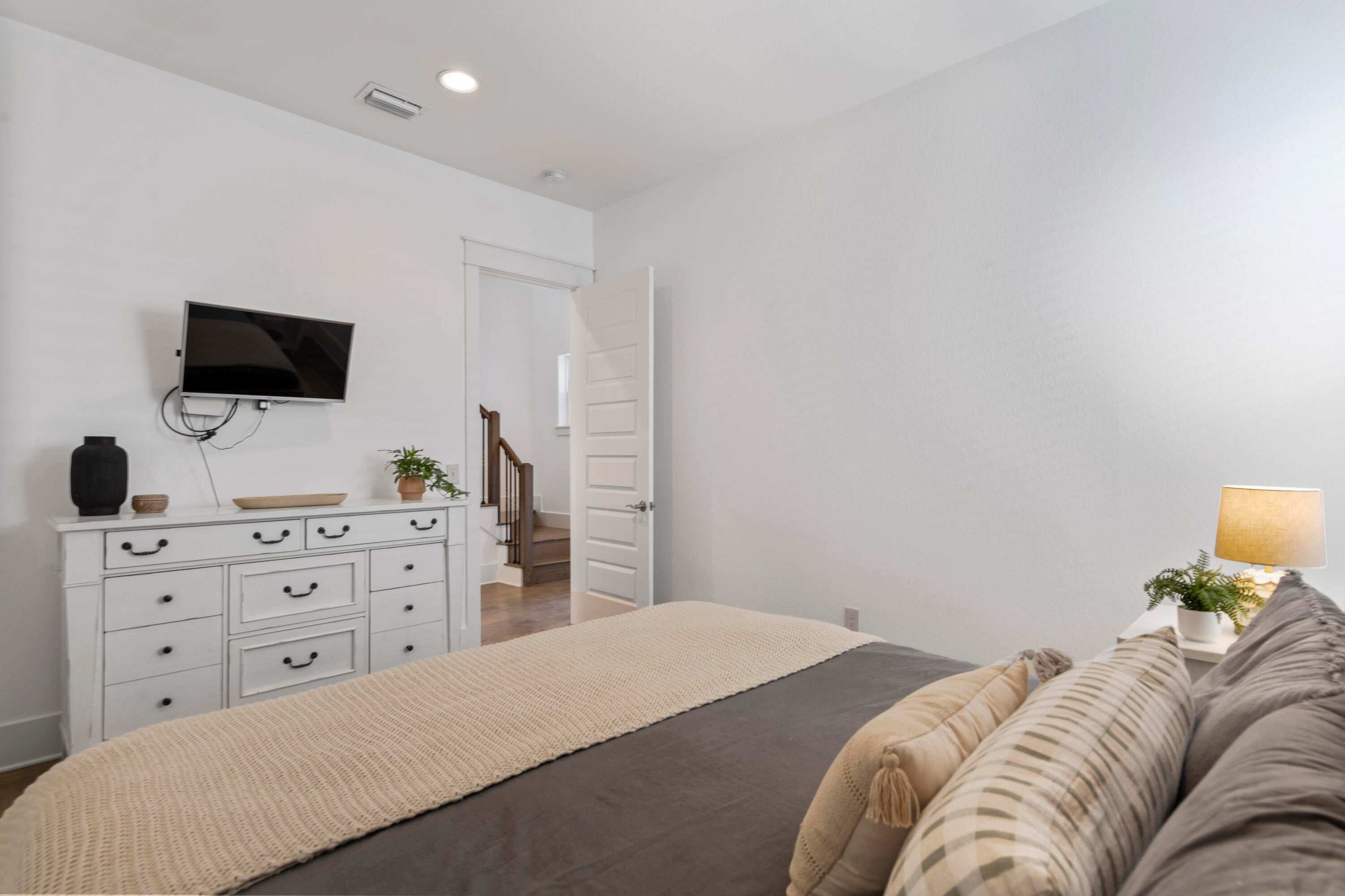 HIGHLAND PARKS - Residential