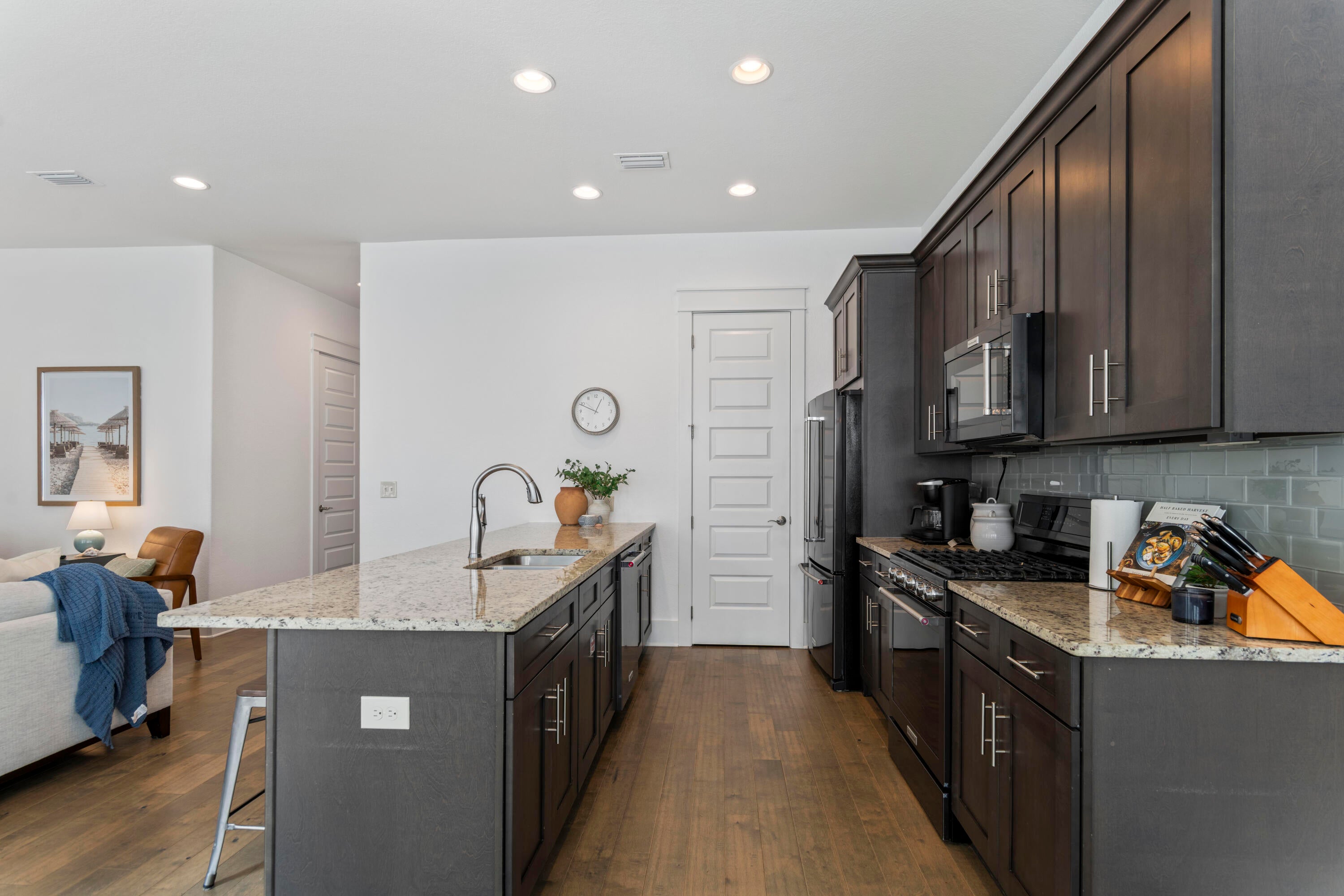 HIGHLAND PARKS - Residential