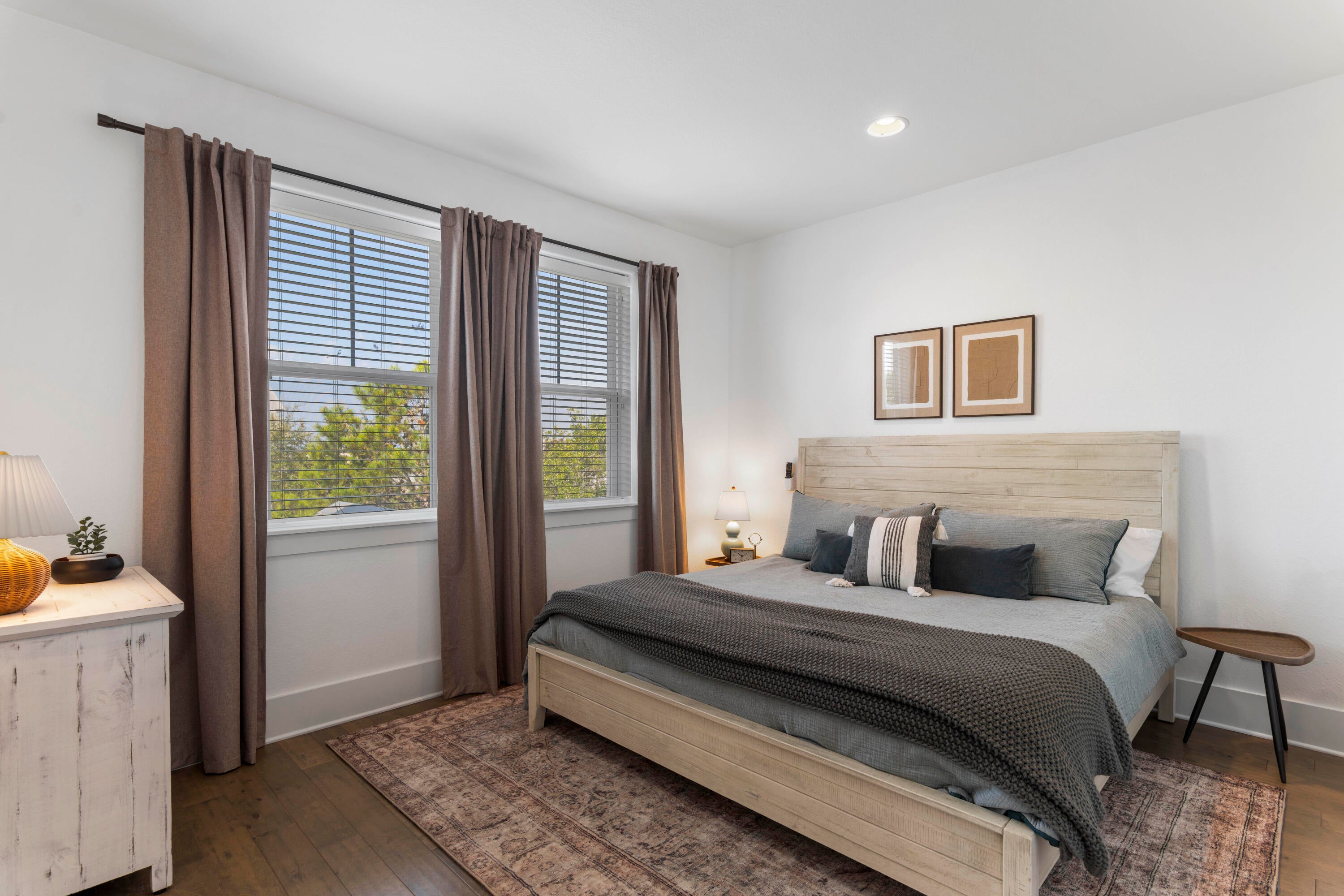 HIGHLAND PARKS - Residential