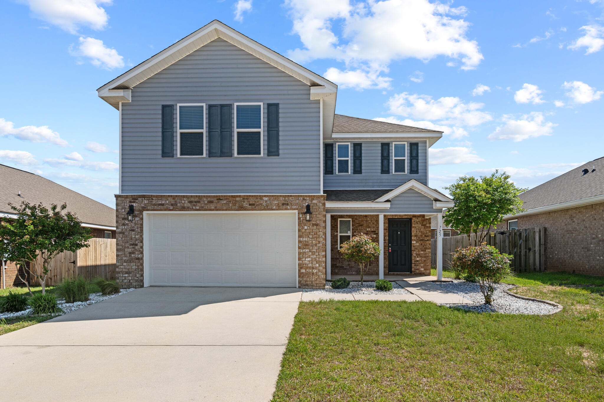 Redstone Commons - Residential Lease