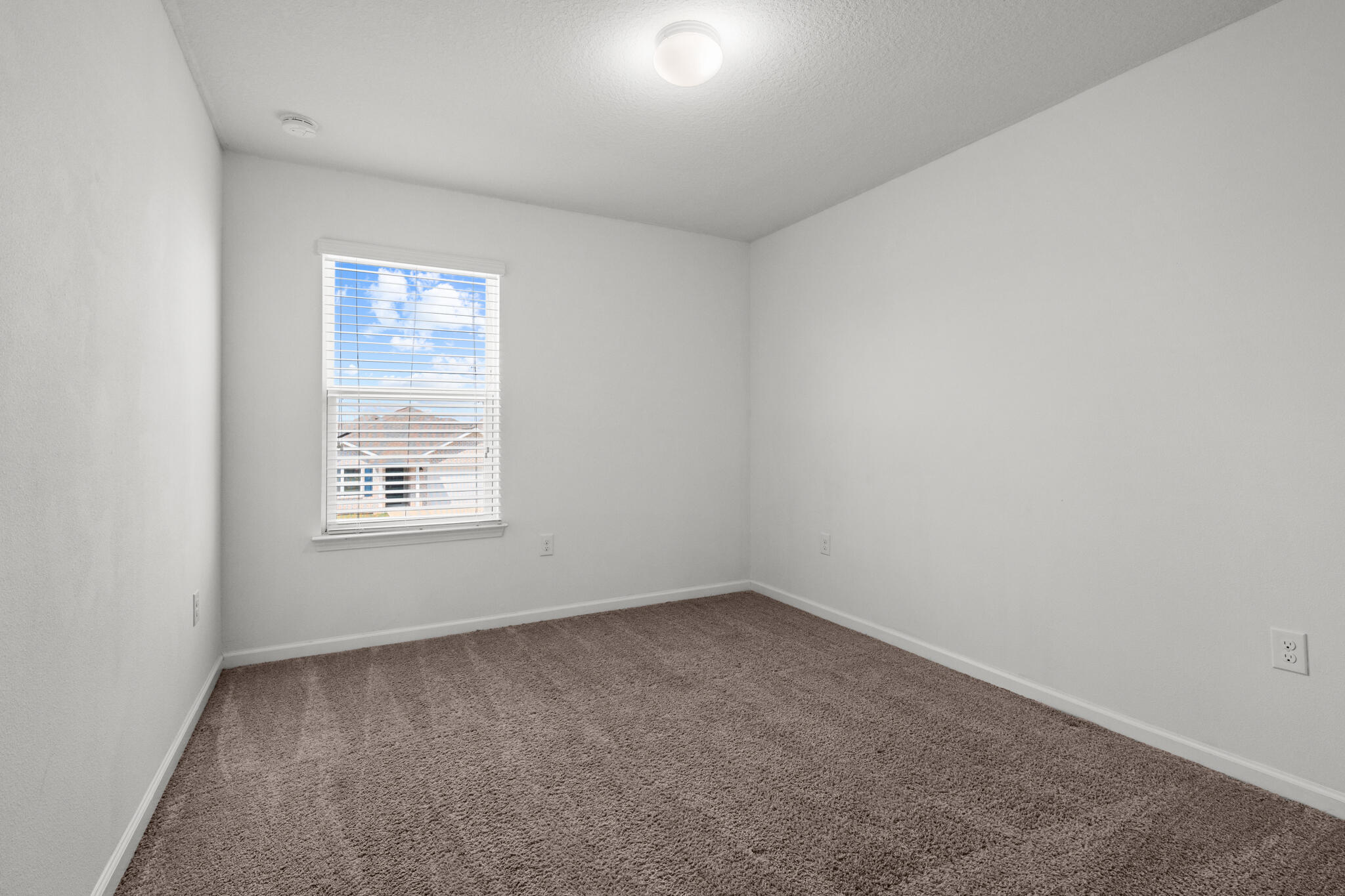 Redstone Commons - Residential Lease