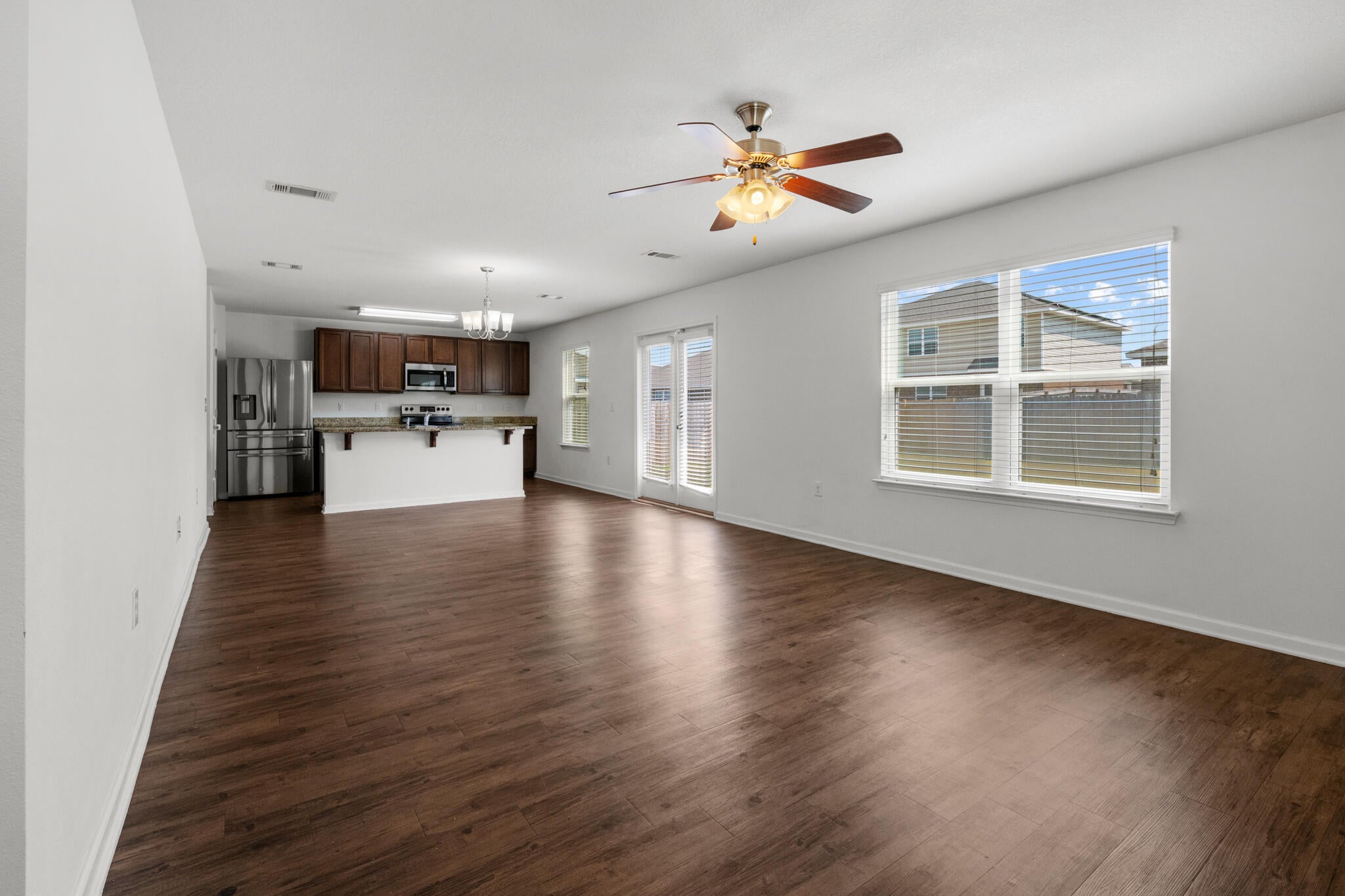 Redstone Commons - Residential Lease