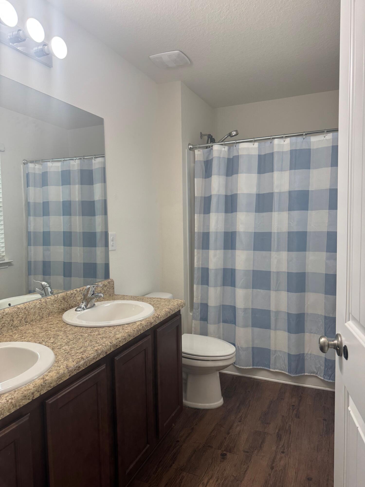 Redstone Commons - Residential Lease