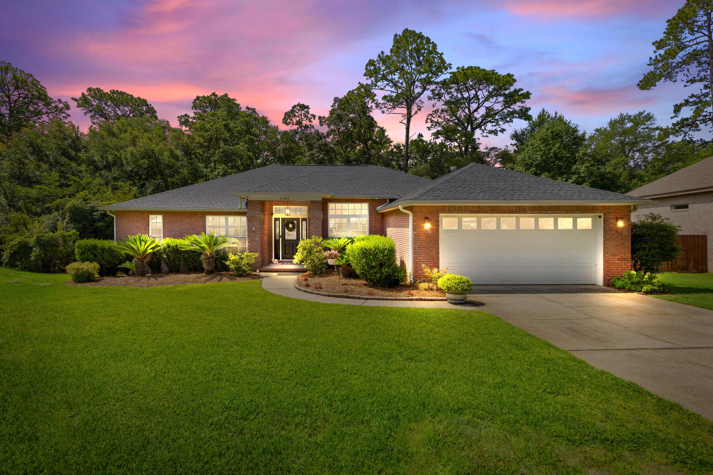 HUNTINGTON S/D PH 3 - Residential Lease