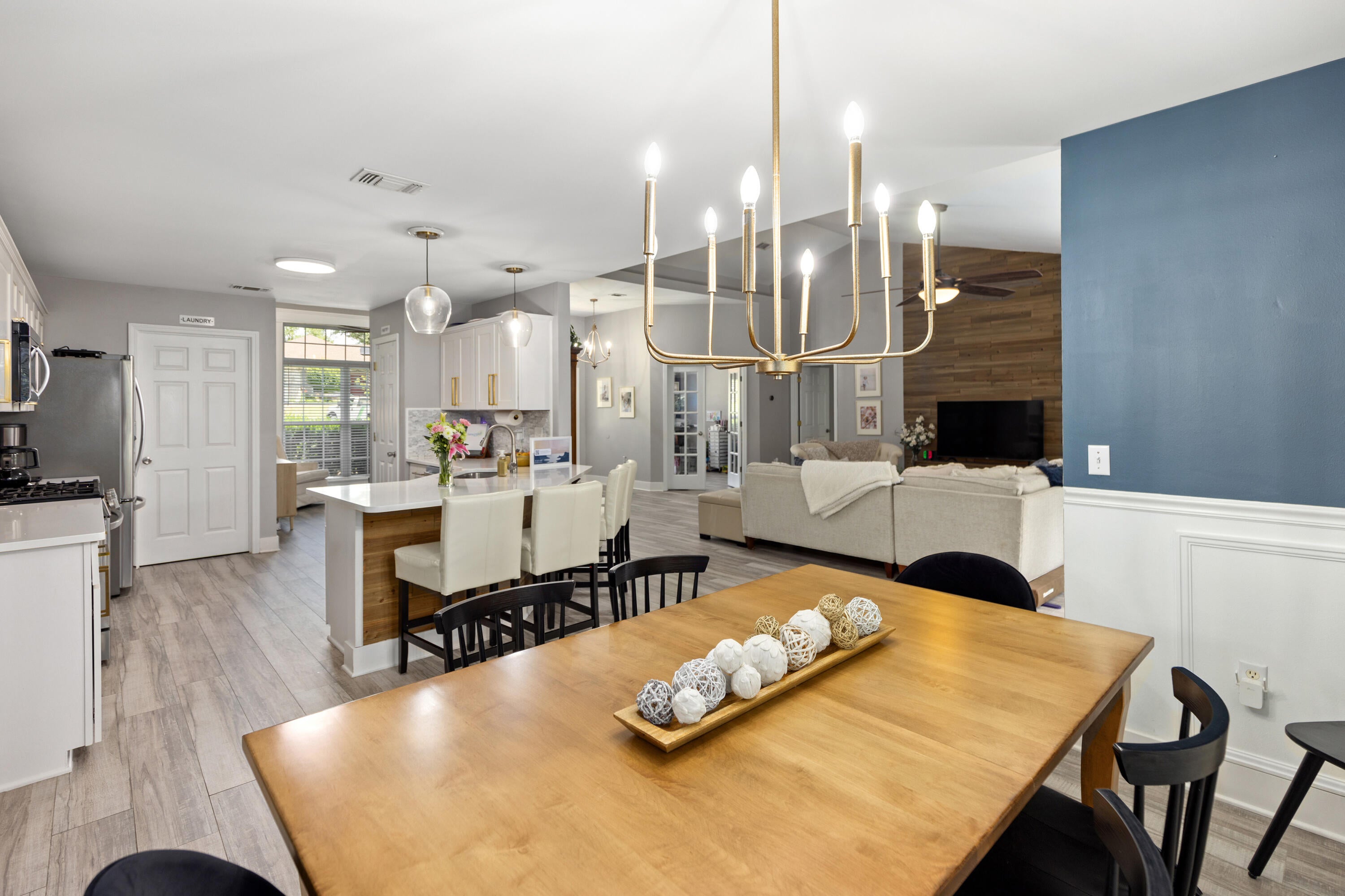 HUNTINGTON S/D PH 3 - Residential Lease