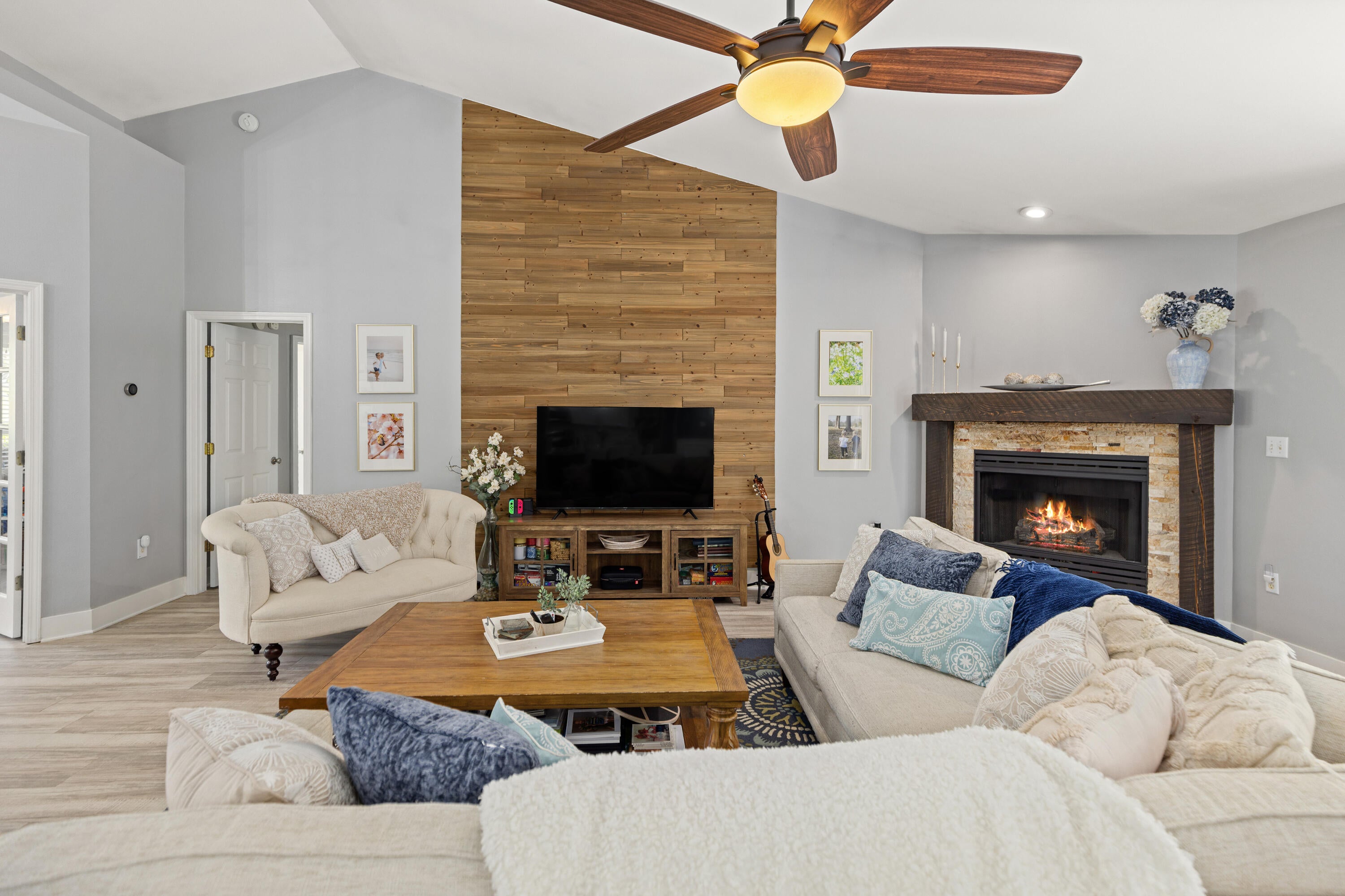 HUNTINGTON S/D PH 3 - Residential Lease