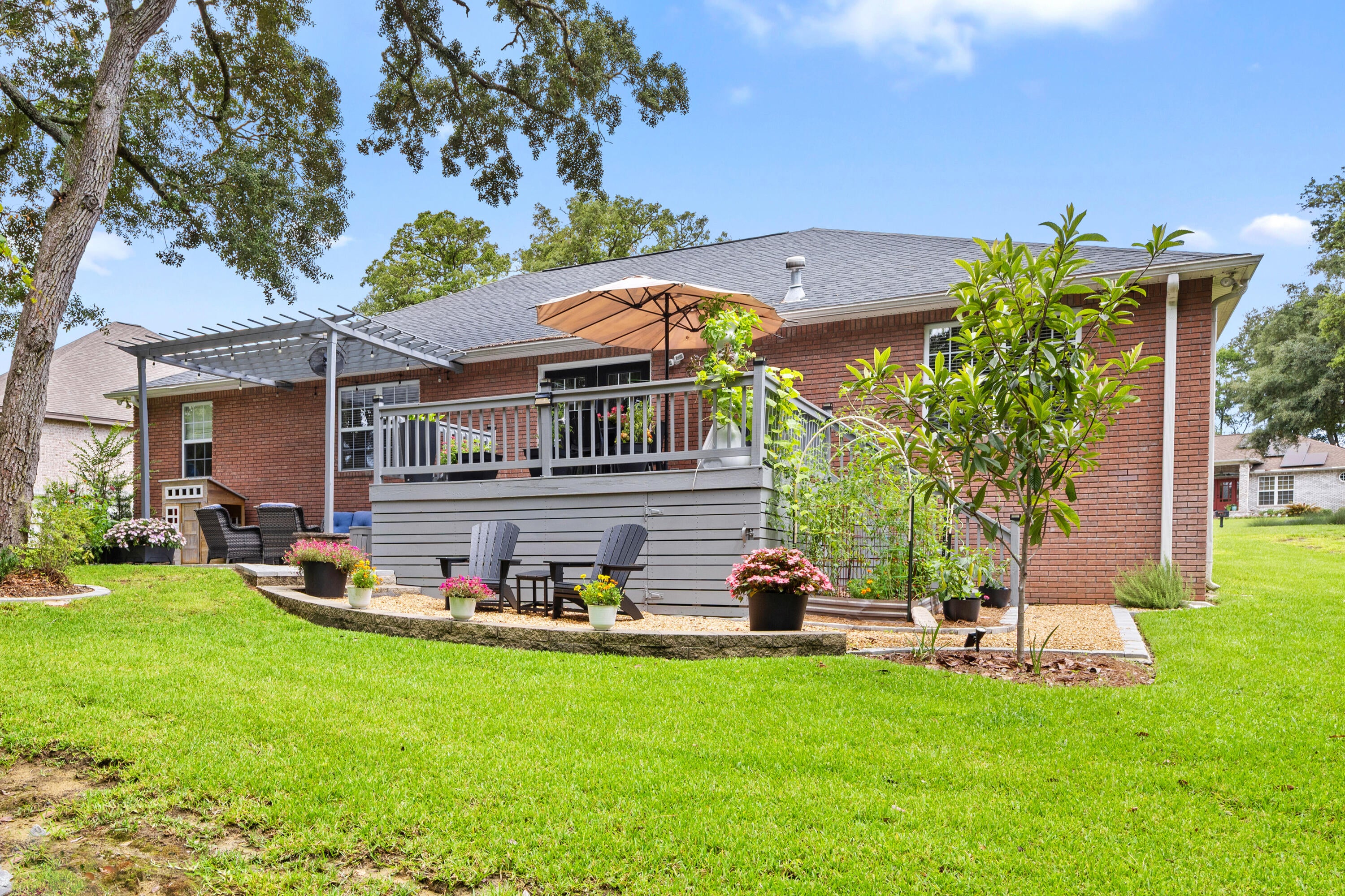 HUNTINGTON S/D PH 3 - Residential Lease