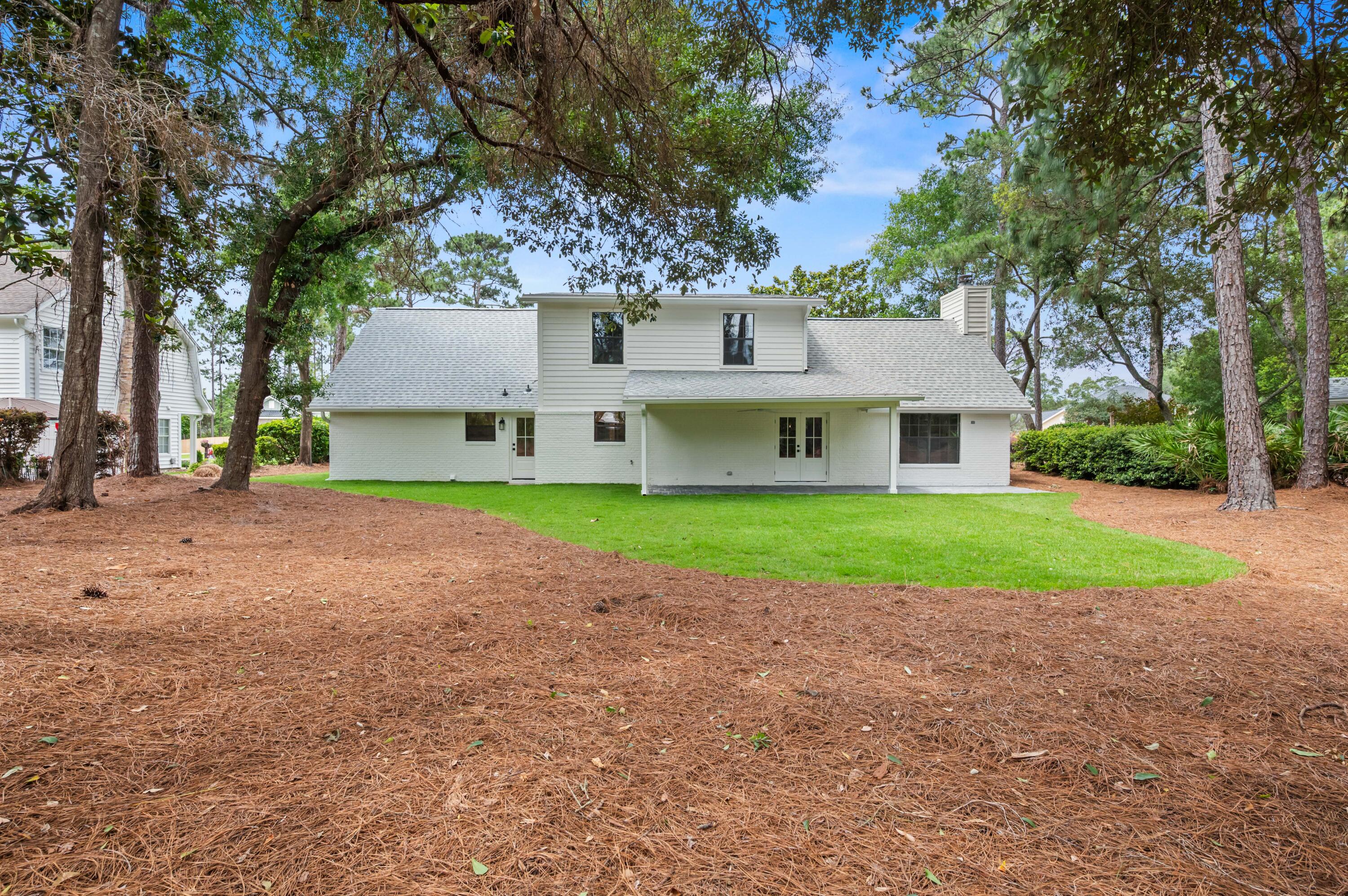 ST ANDREWS EAST BLUEWATER BAY - Residential