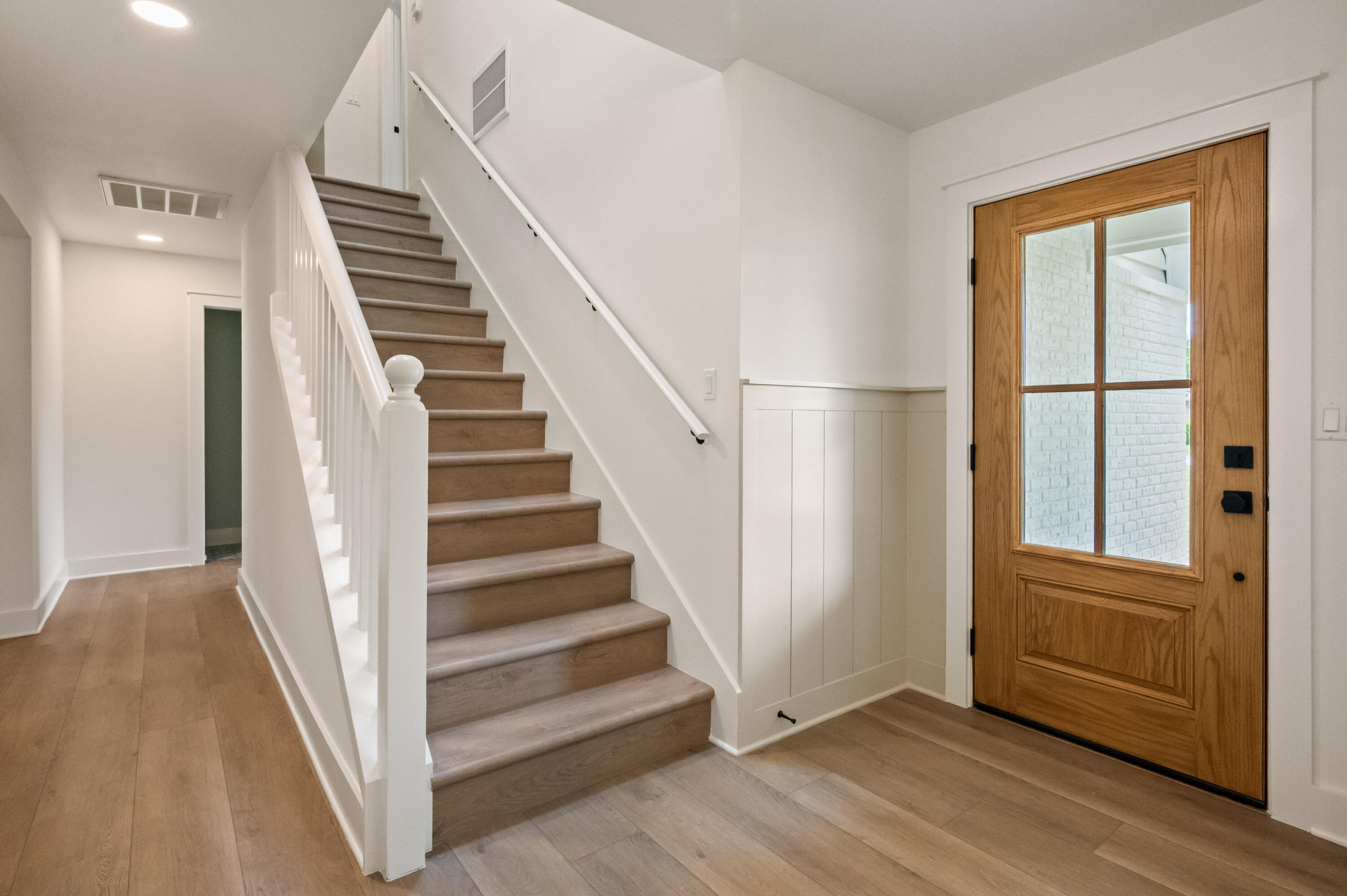 ST ANDREWS EAST BLUEWATER BAY - Residential