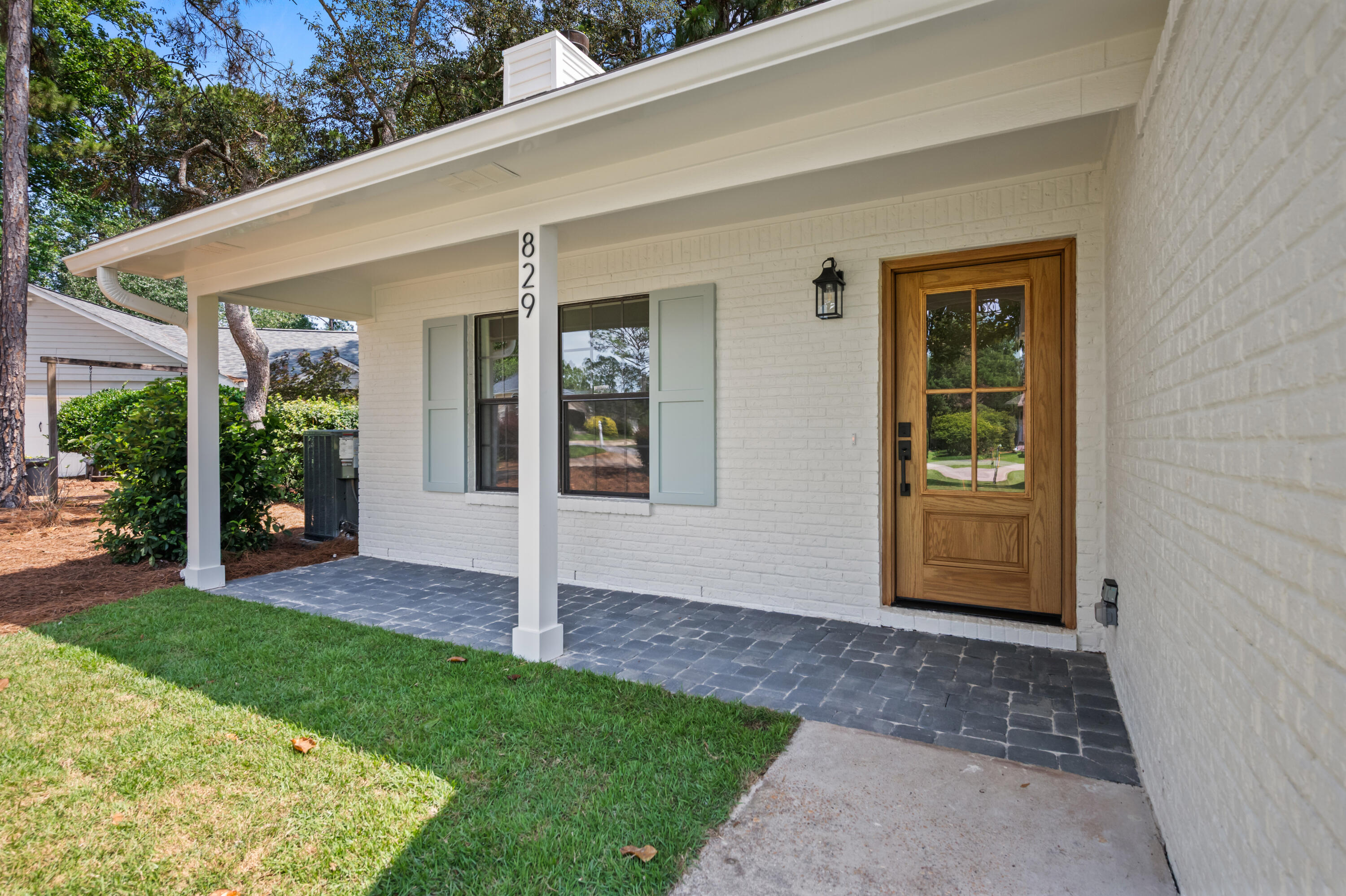 ST ANDREWS EAST BLUEWATER BAY - Residential