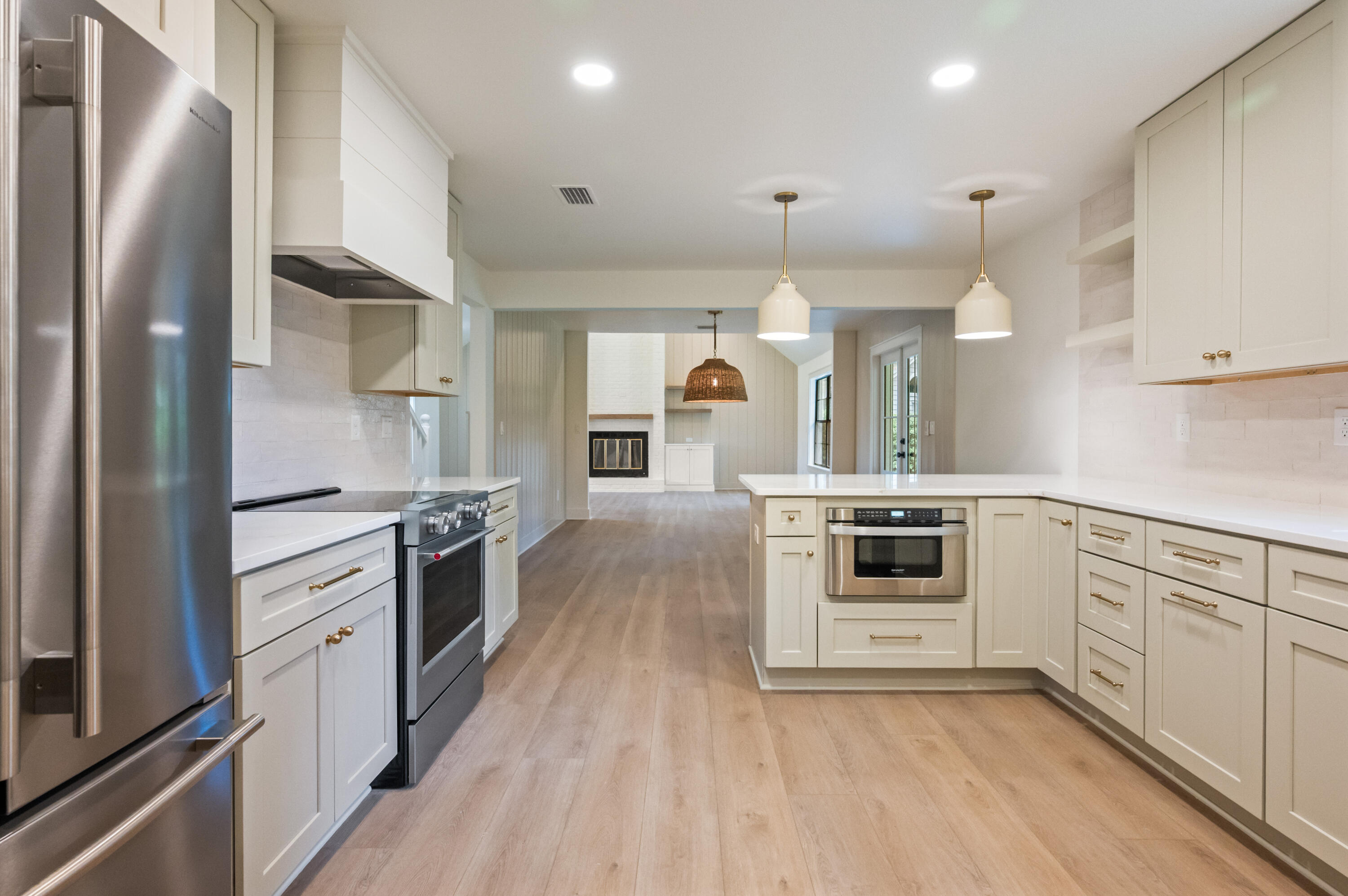 ST ANDREWS EAST BLUEWATER BAY - Residential