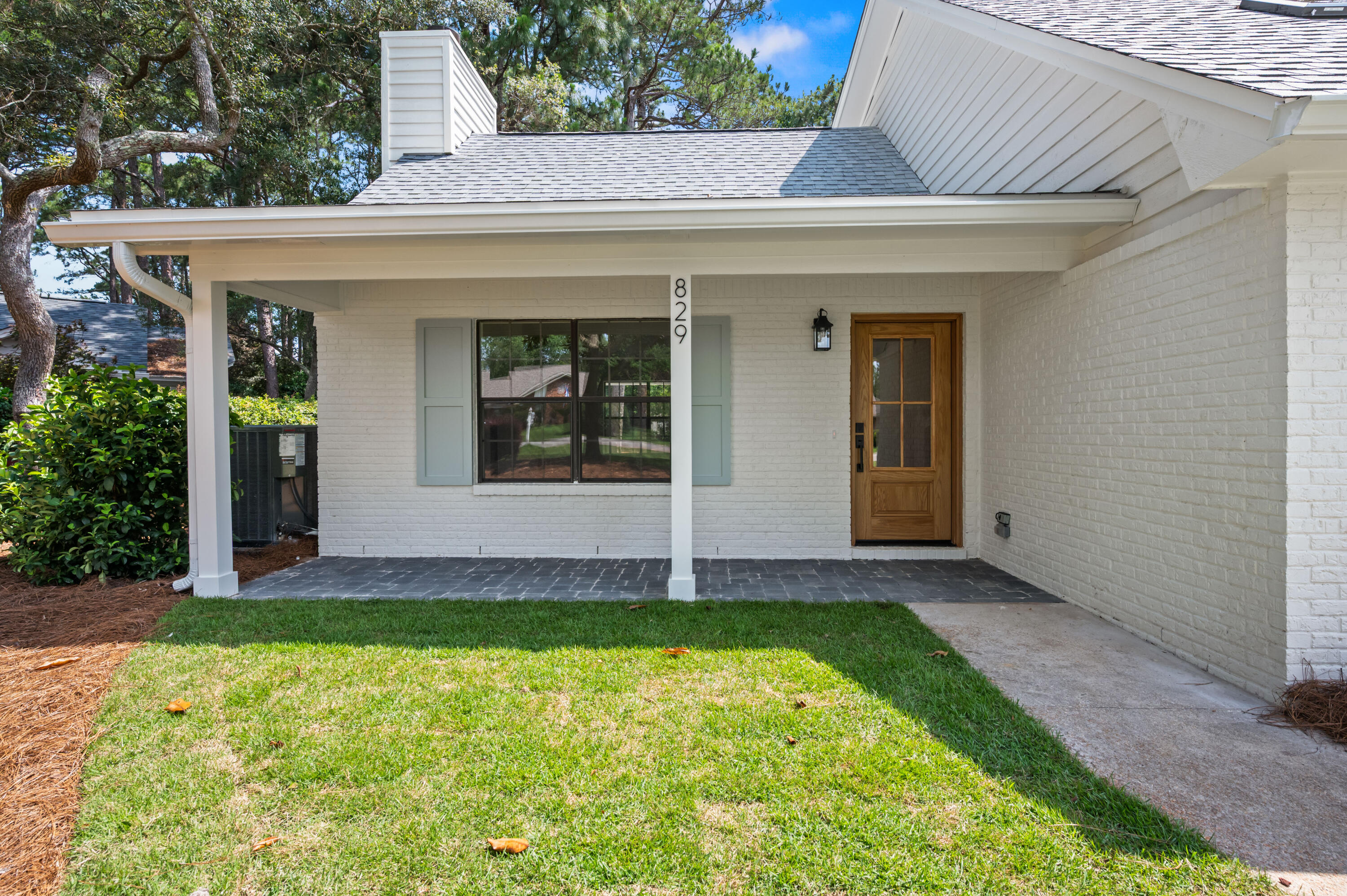 ST ANDREWS EAST BLUEWATER BAY - Residential