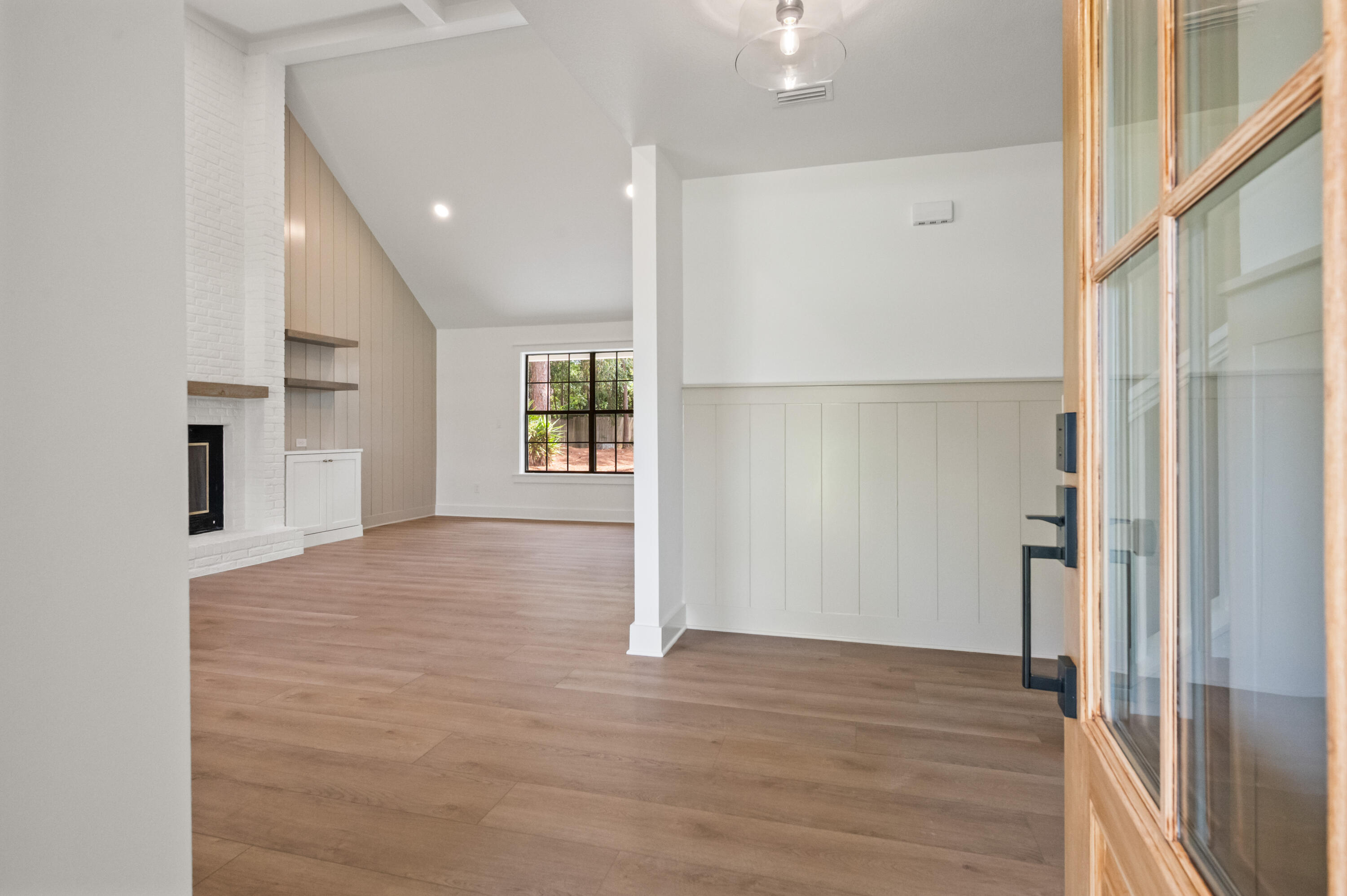 ST ANDREWS EAST BLUEWATER BAY - Residential