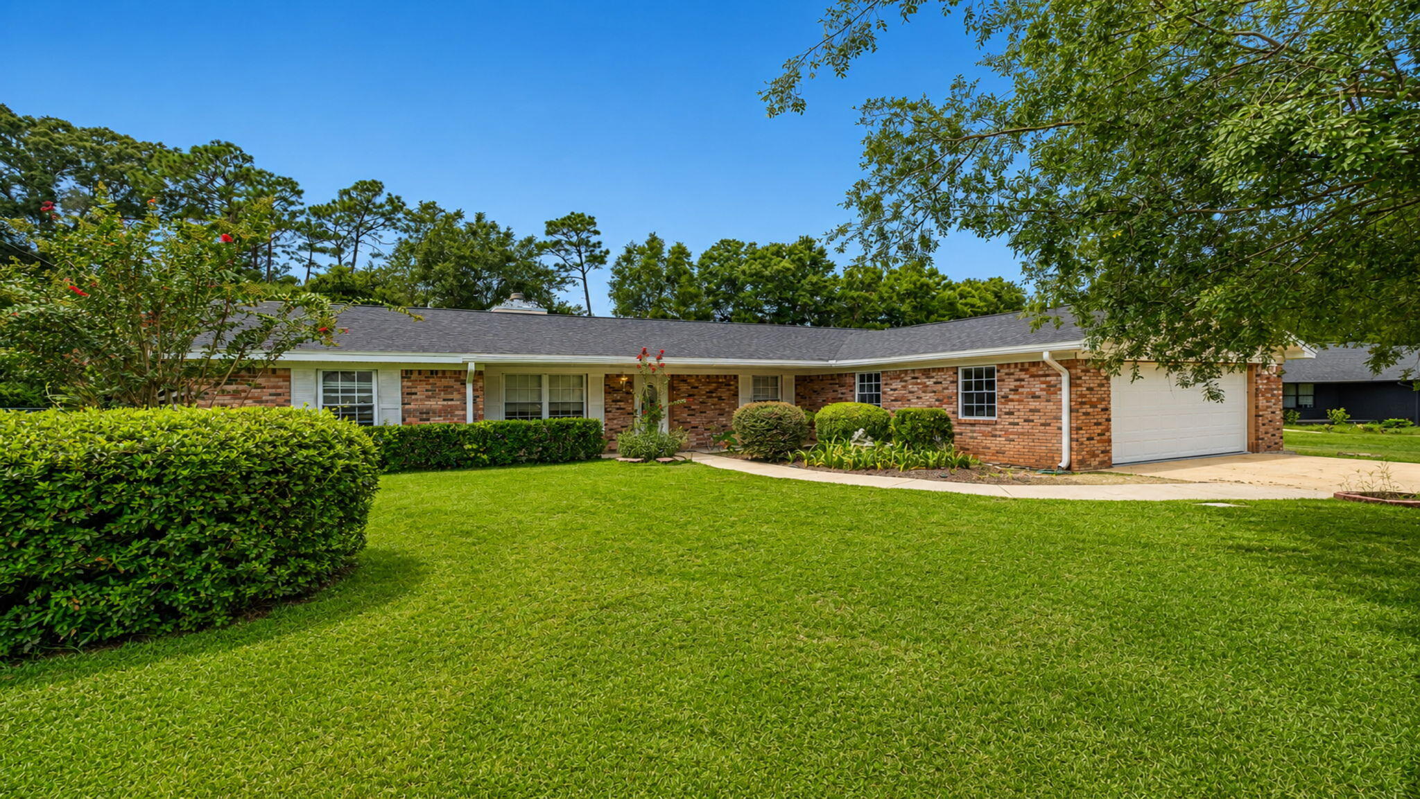 BRANDYWOOD - Residential