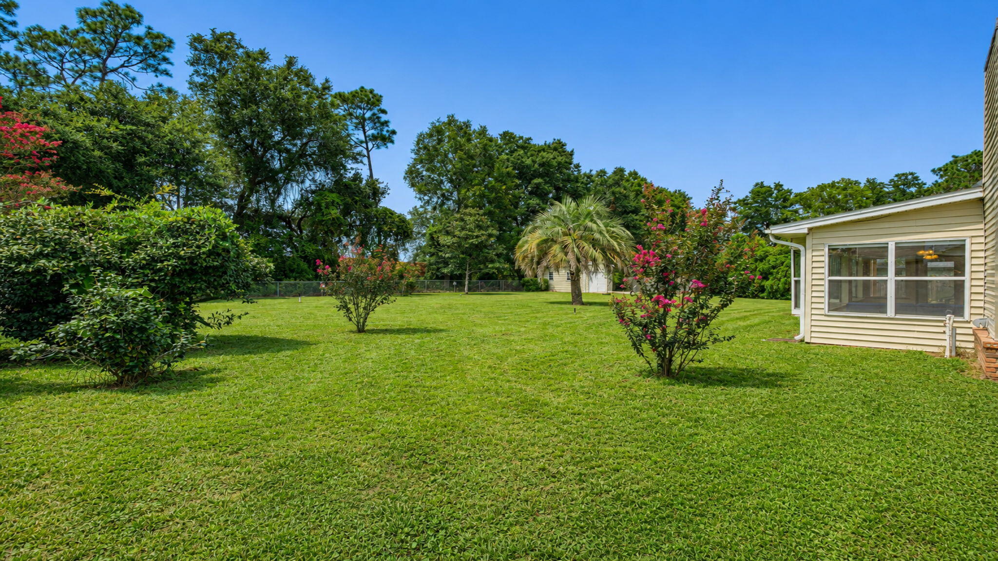 BRANDYWOOD - Residential