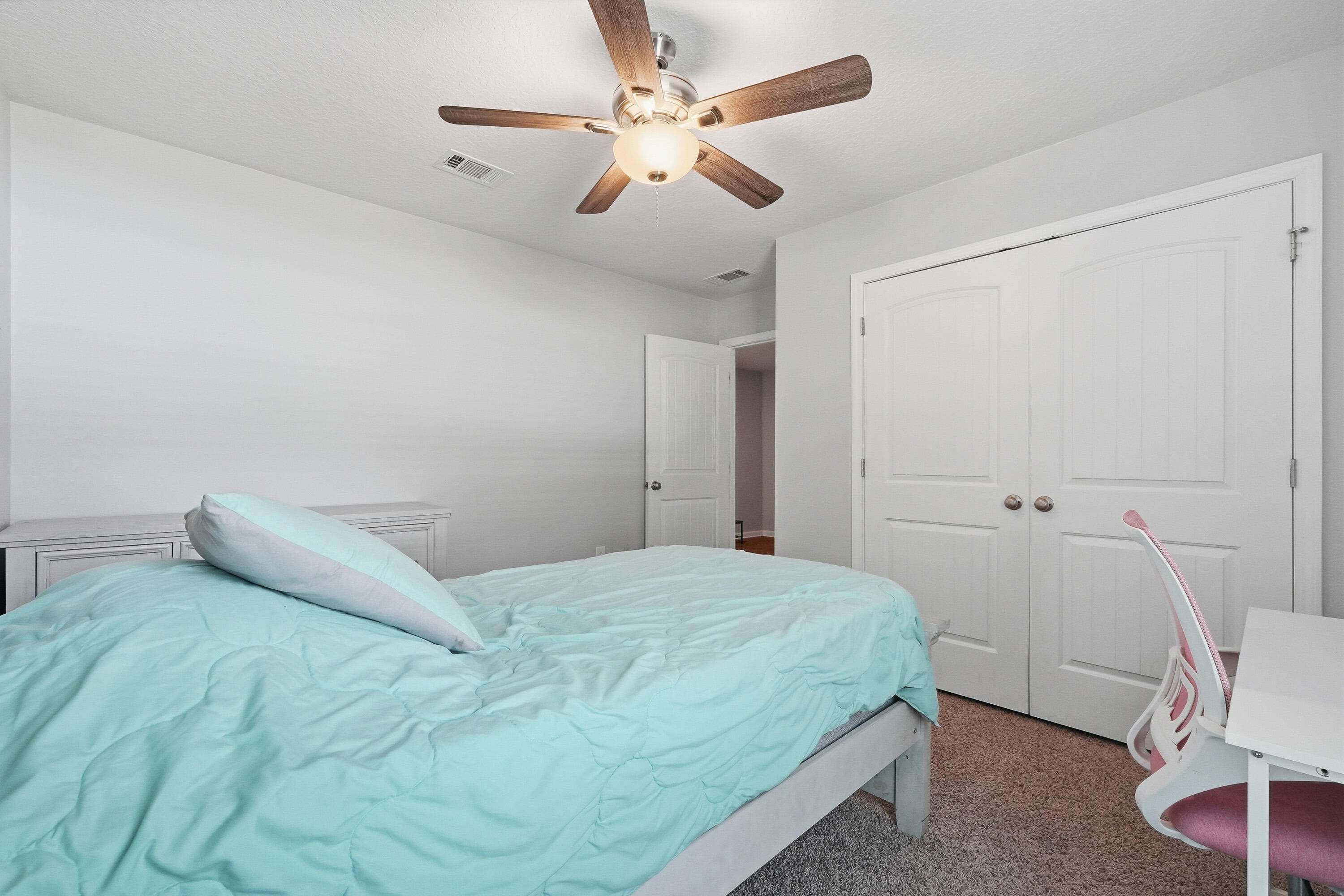 TIMBERLAND RIDGE - Residential