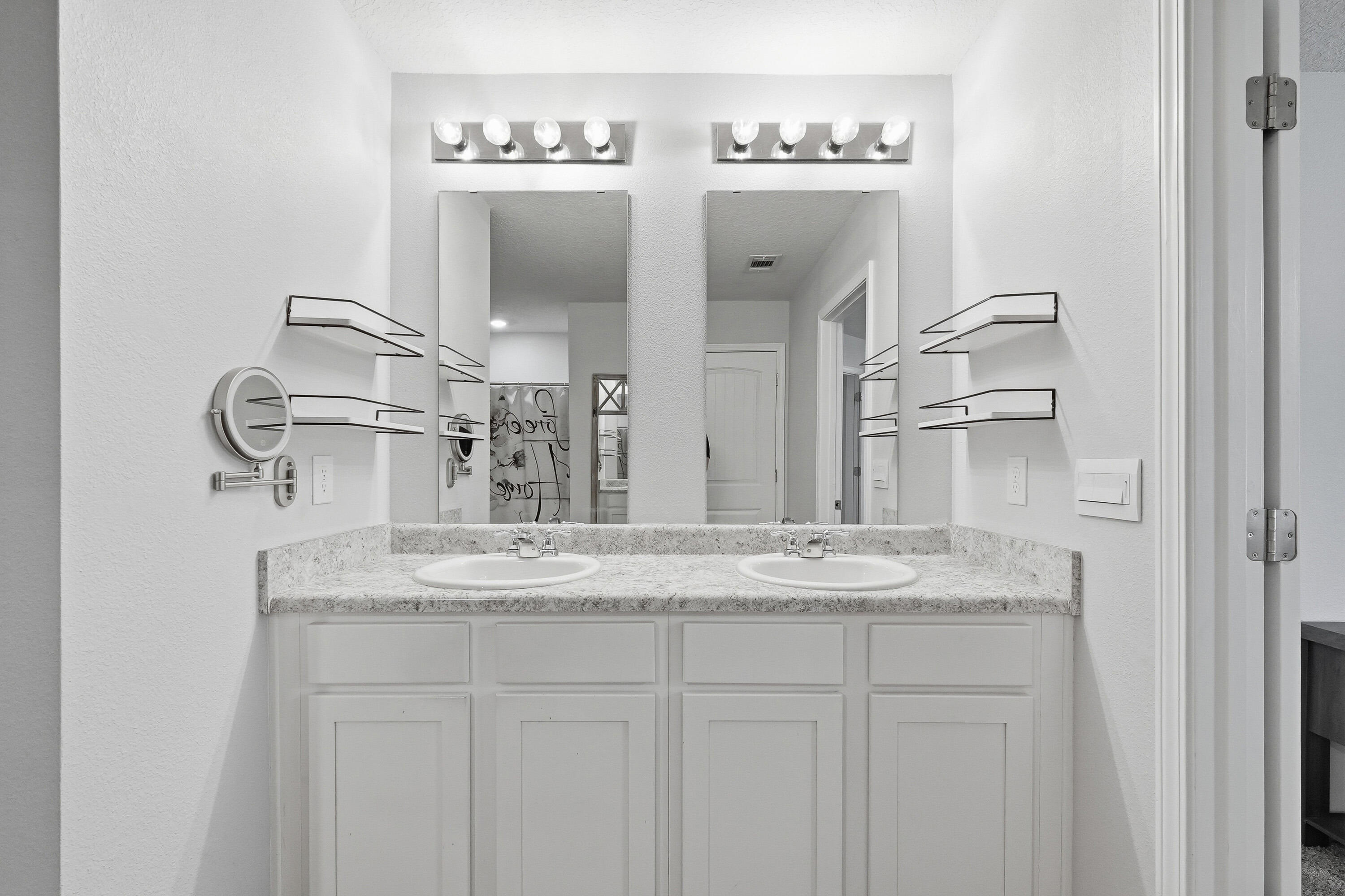 TIMBERLAND RIDGE - Residential