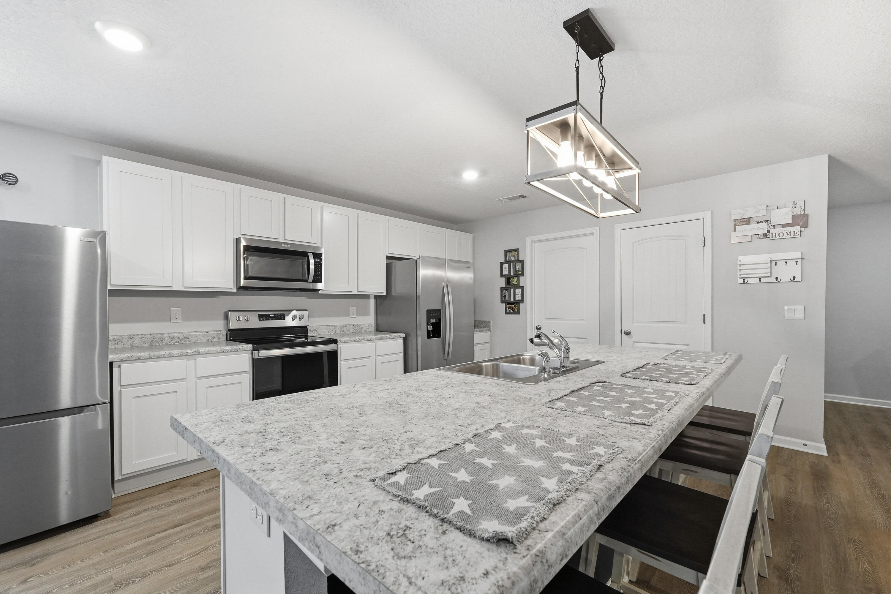 TIMBERLAND RIDGE - Residential
