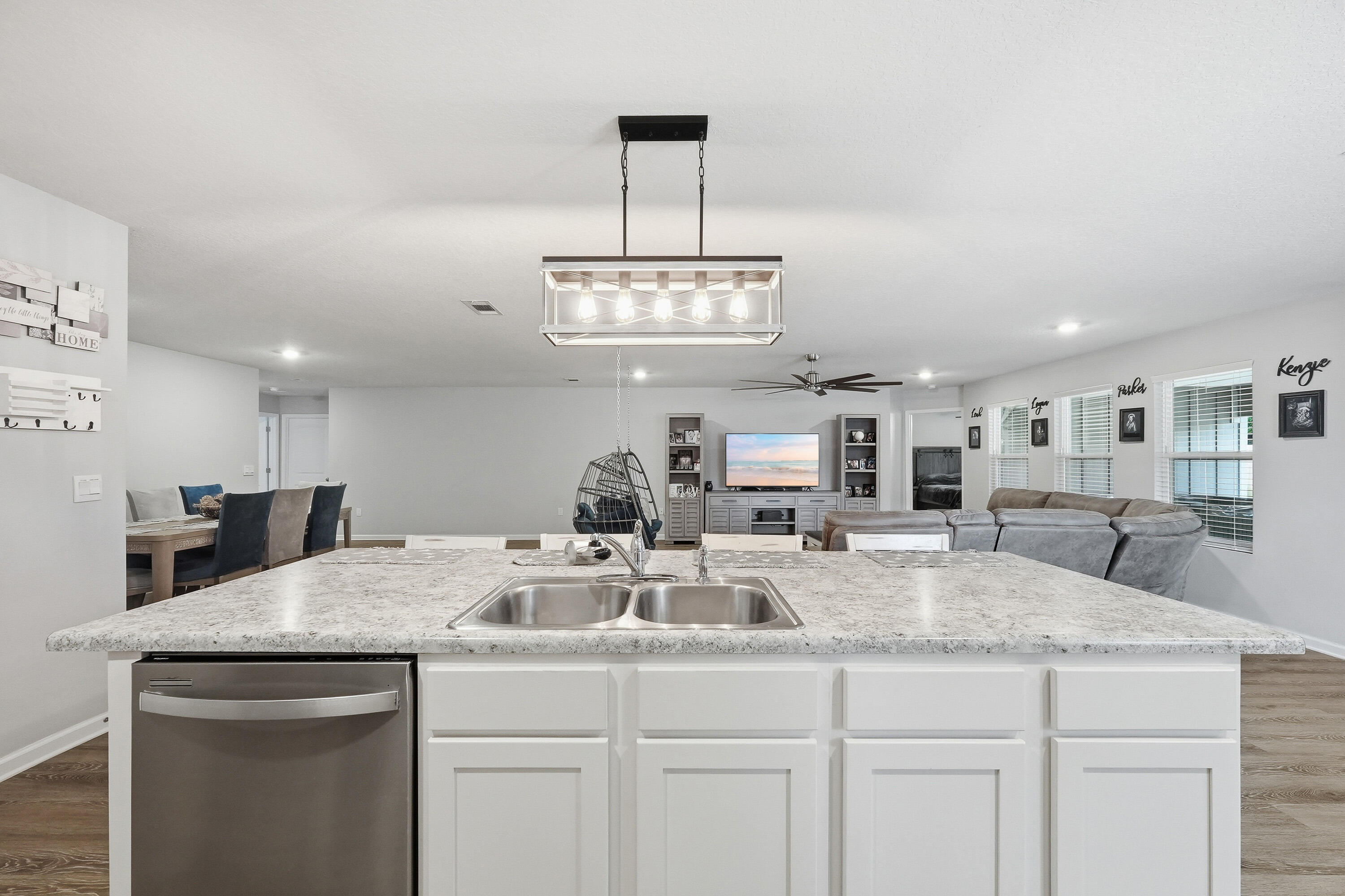 TIMBERLAND RIDGE - Residential