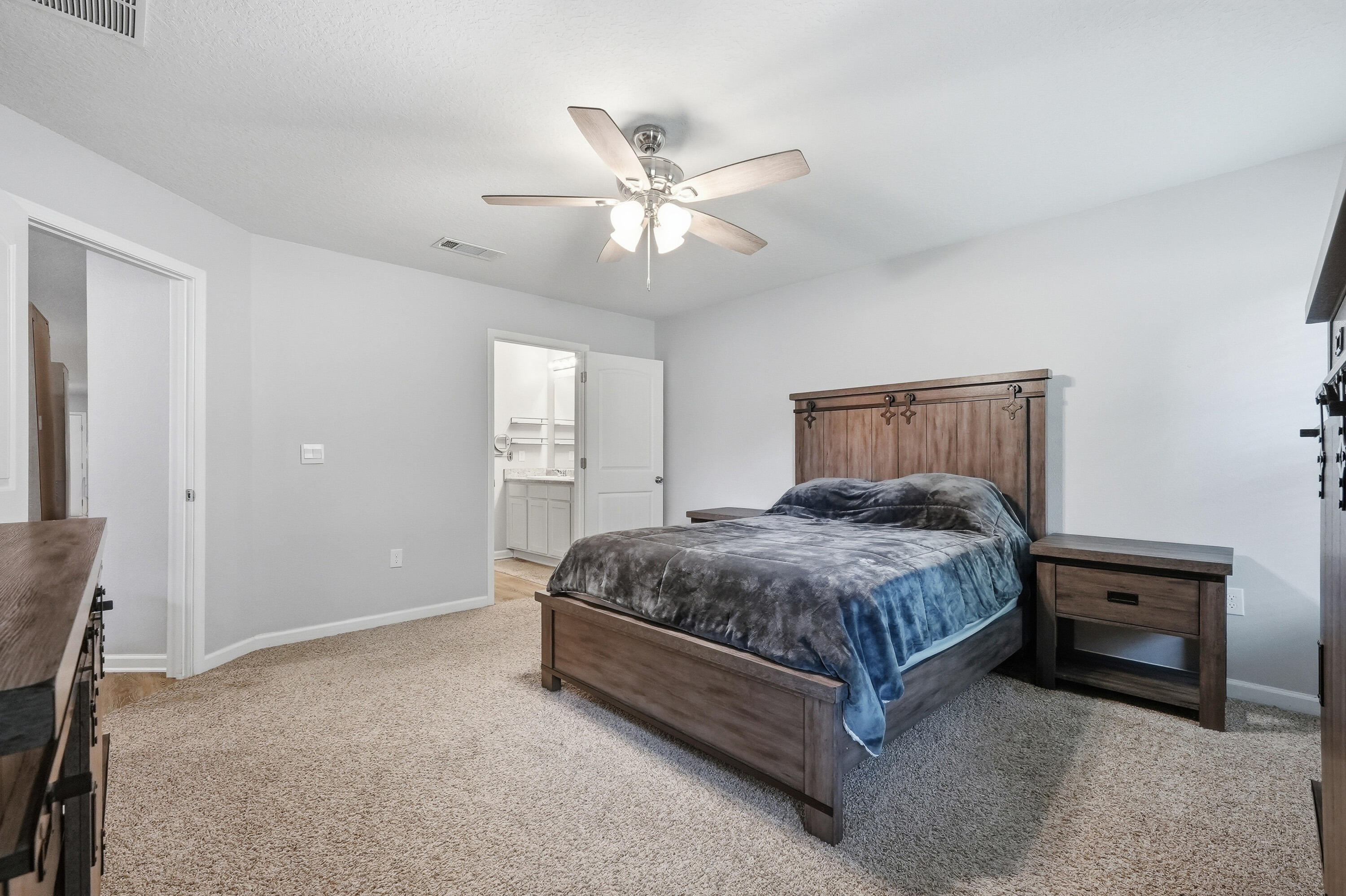 TIMBERLAND RIDGE - Residential