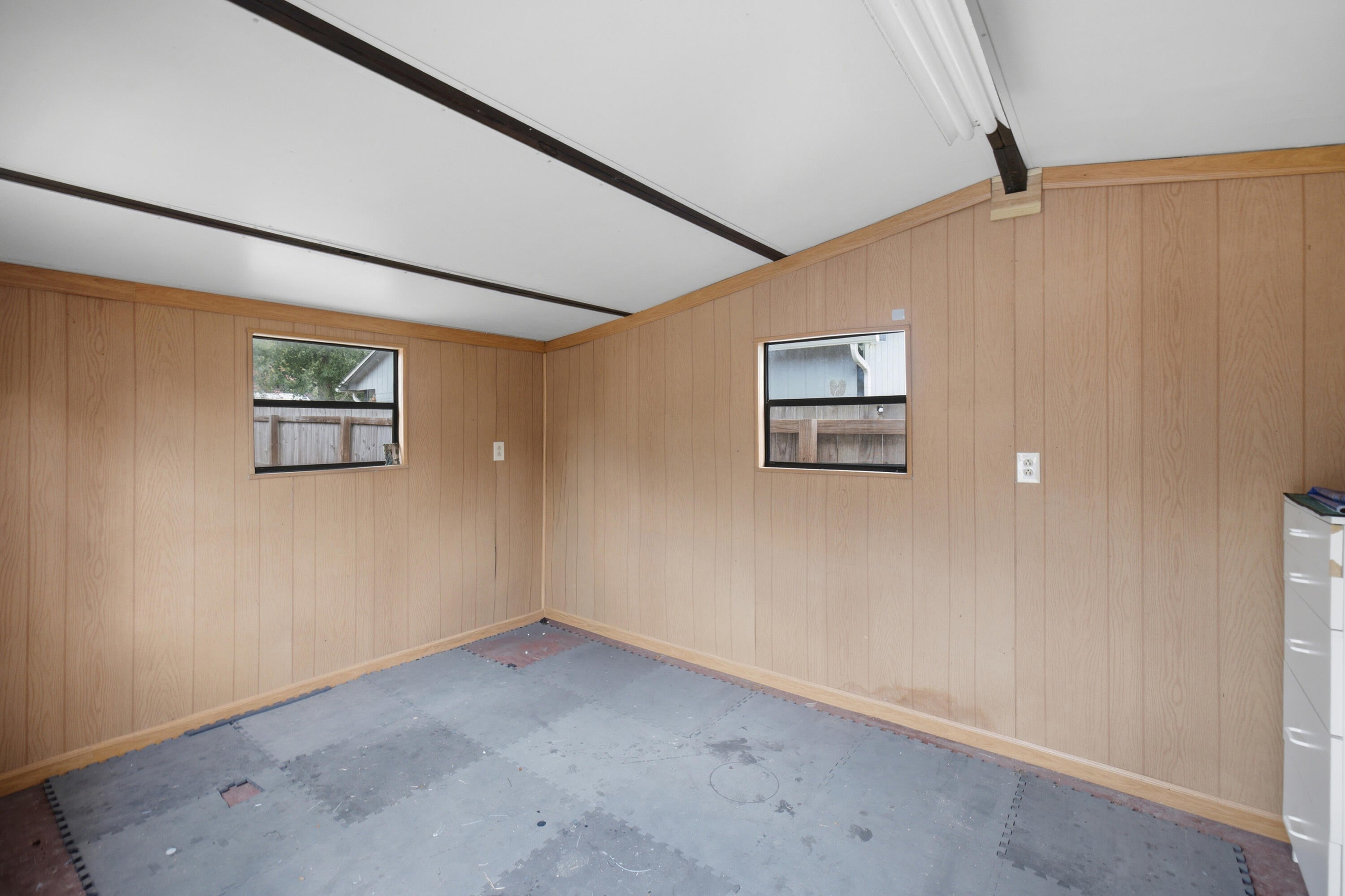 PALM ESTATES UNIT 2 - Residential