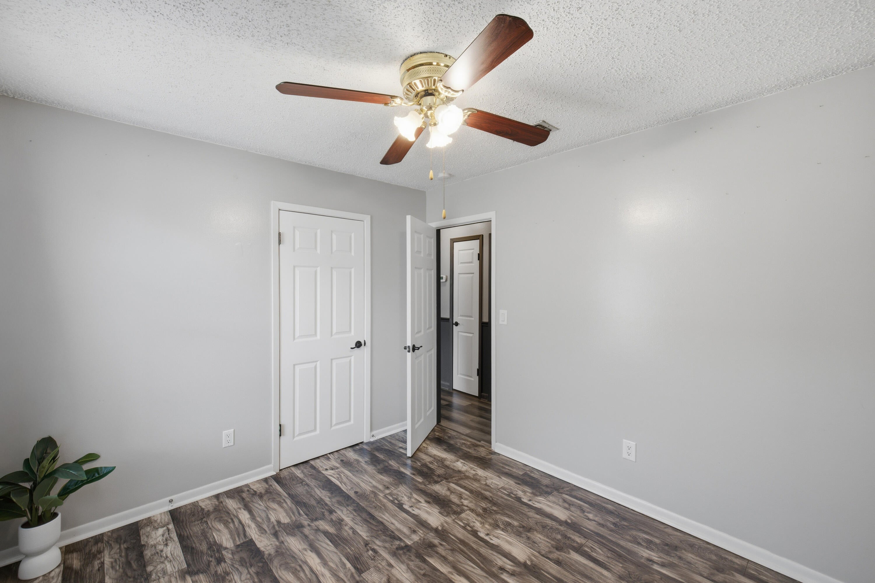PALM ESTATES UNIT 2 - Residential