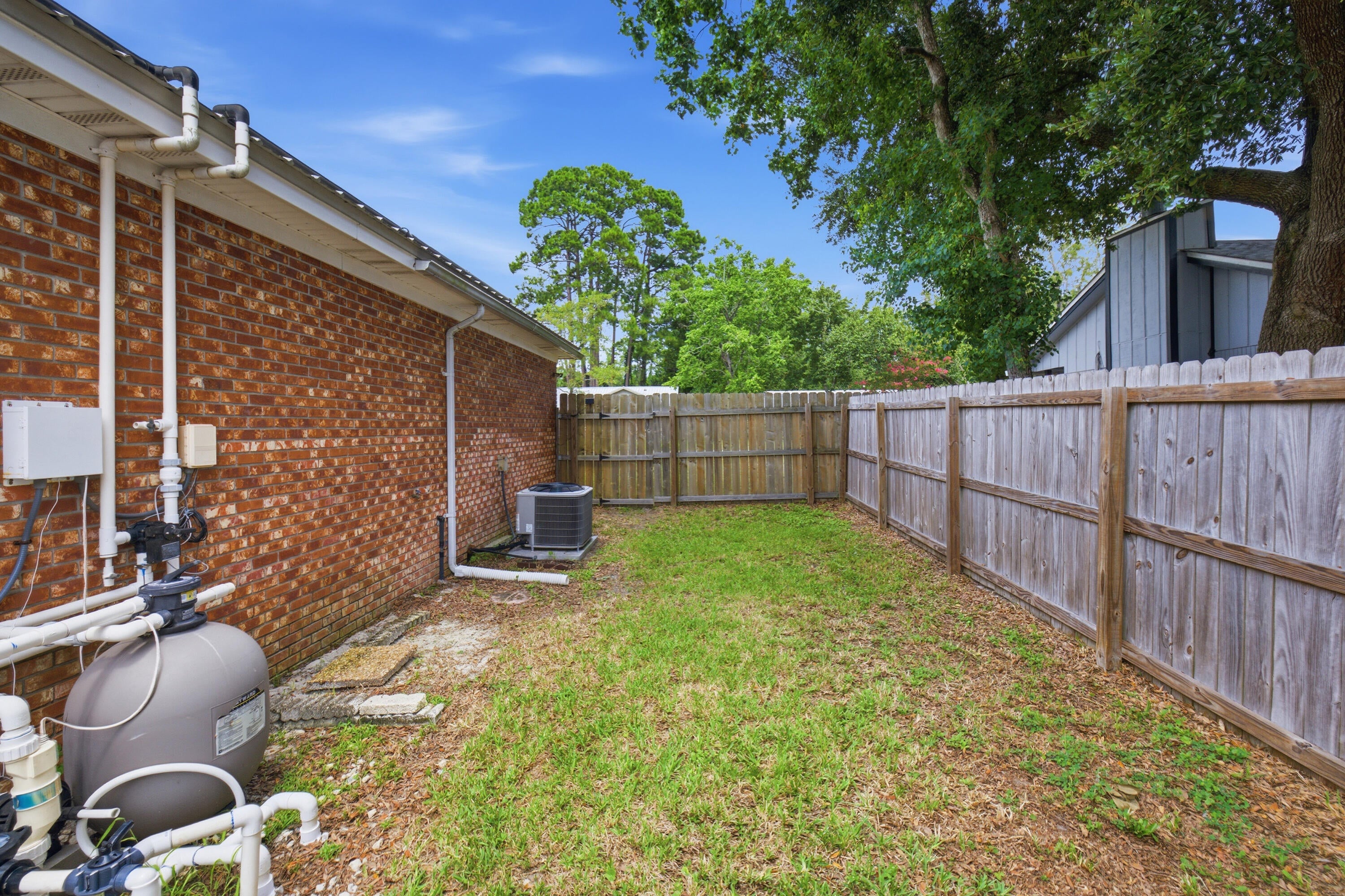 PALM ESTATES UNIT 2 - Residential