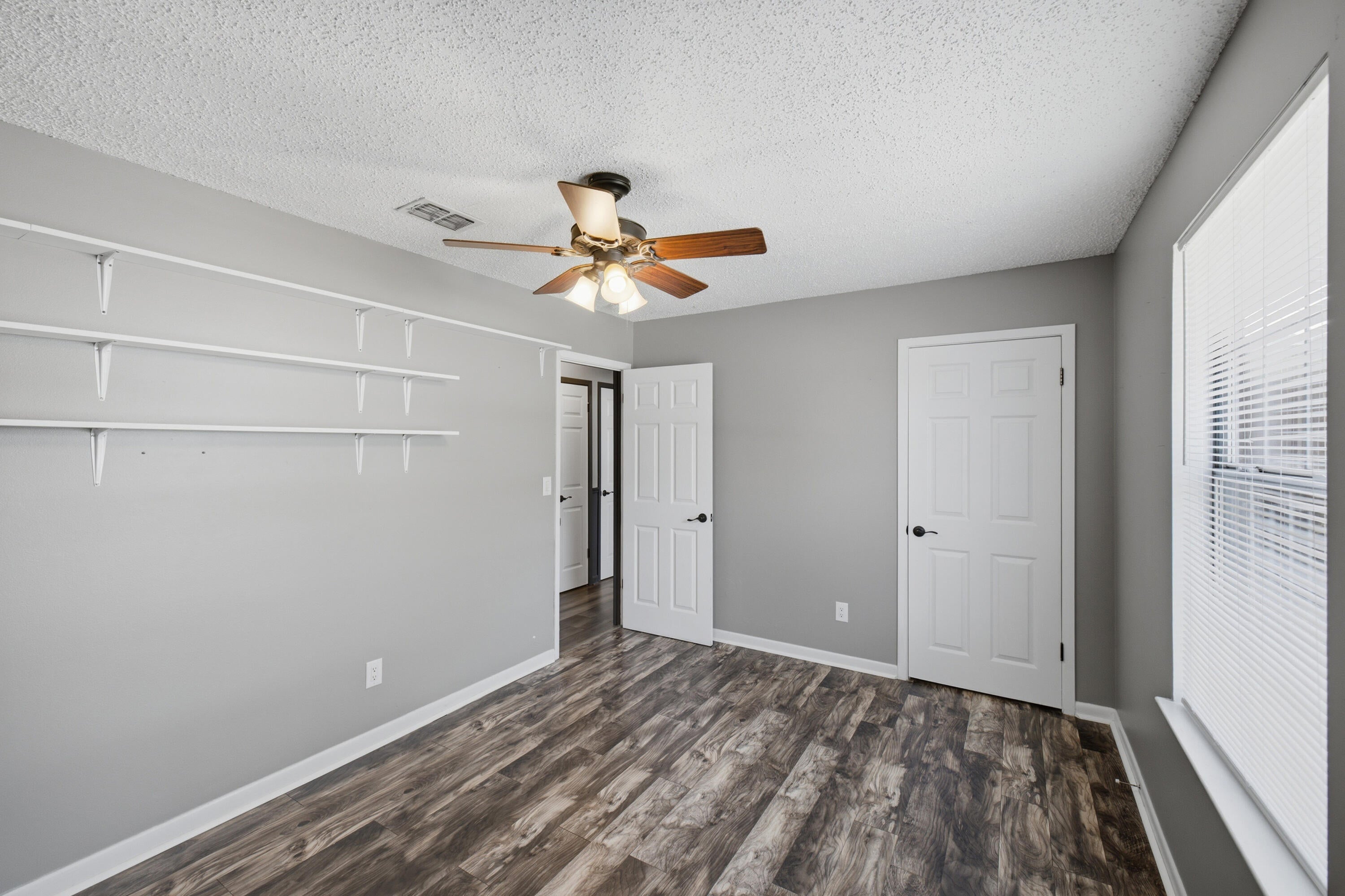 PALM ESTATES UNIT 2 - Residential