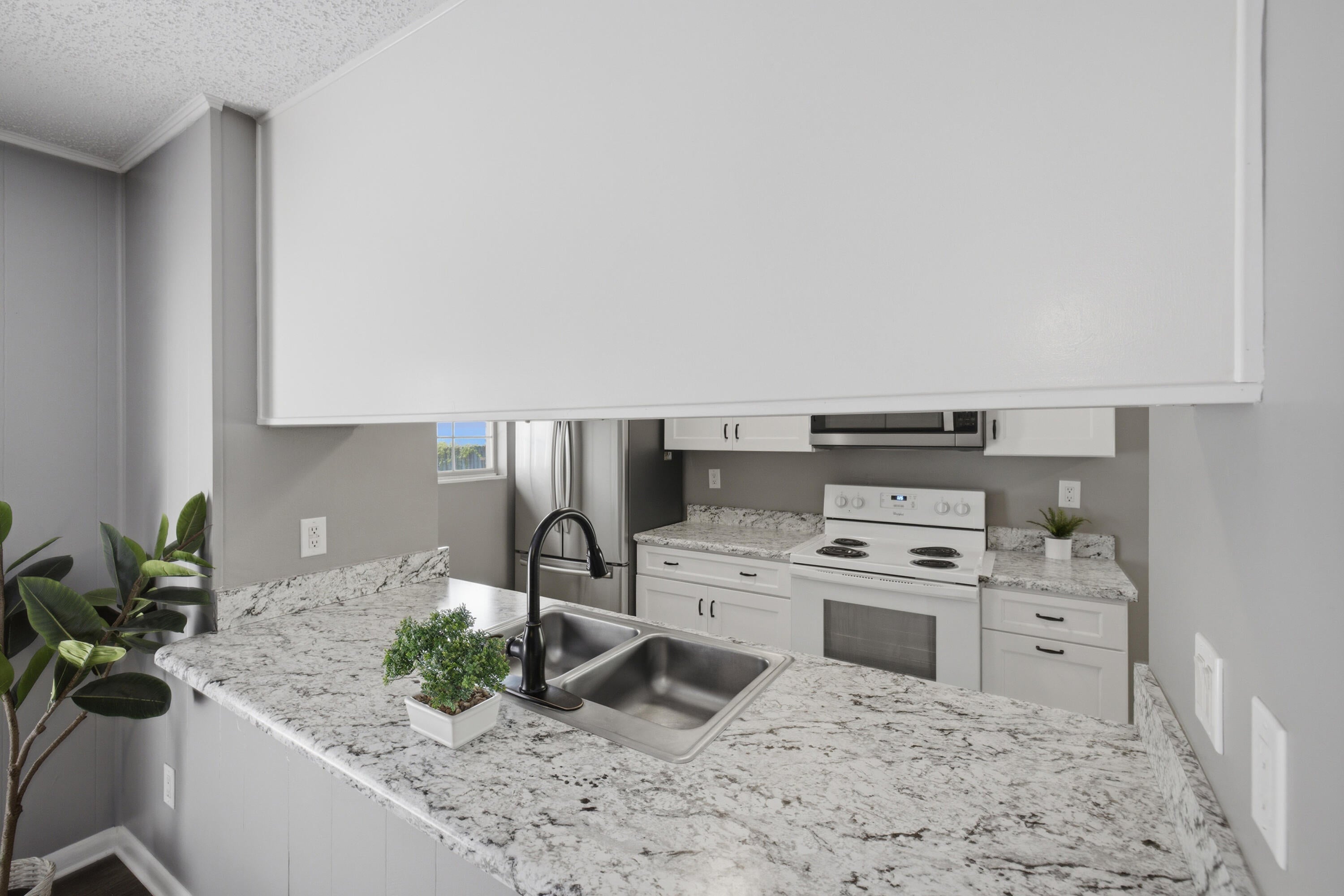 PALM ESTATES UNIT 2 - Residential