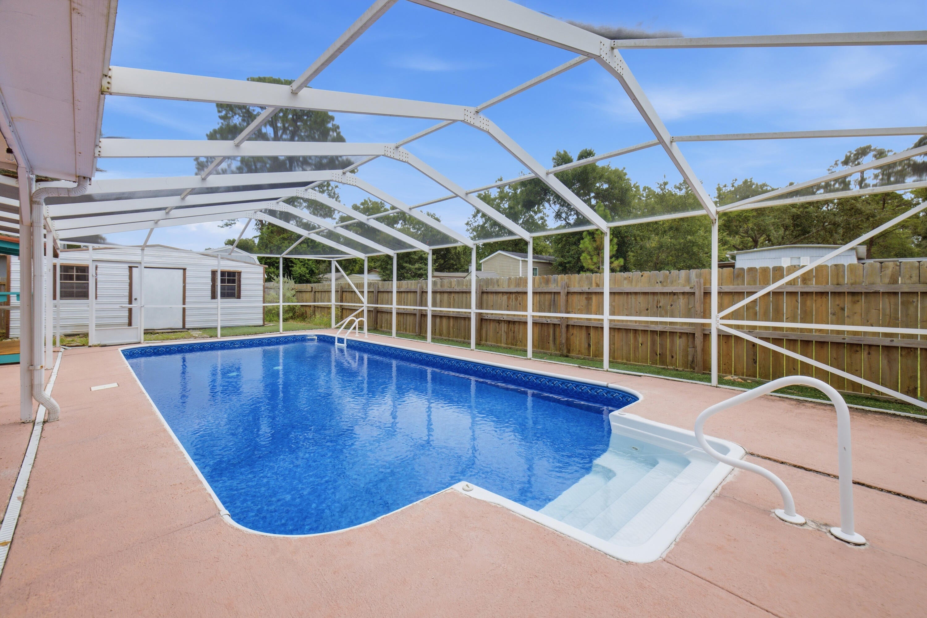 PALM ESTATES UNIT 2 - Residential