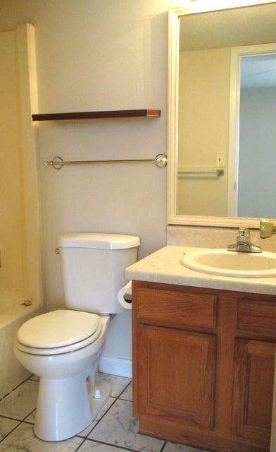 FINISTERRA CONDO - Residential Lease