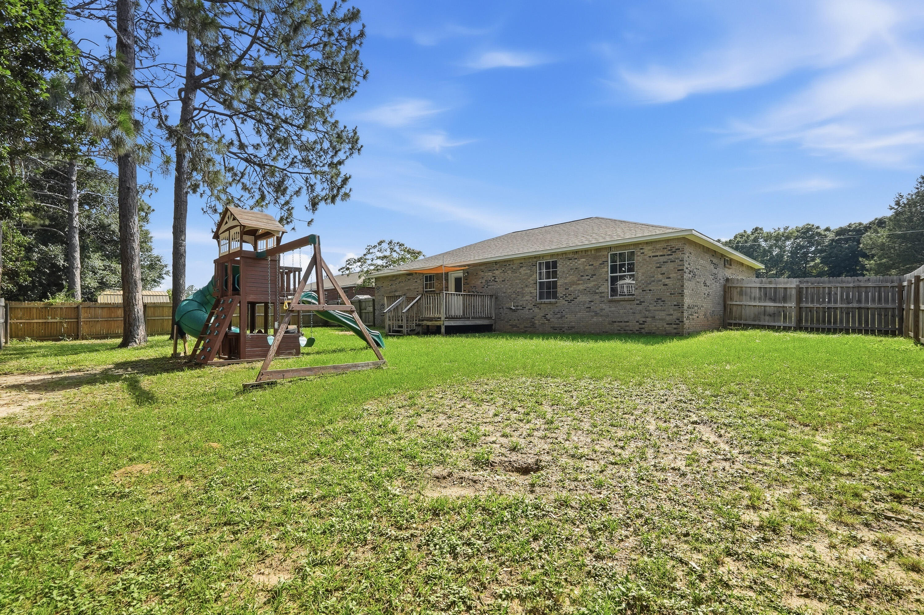 AUBURN ACRES - Residential