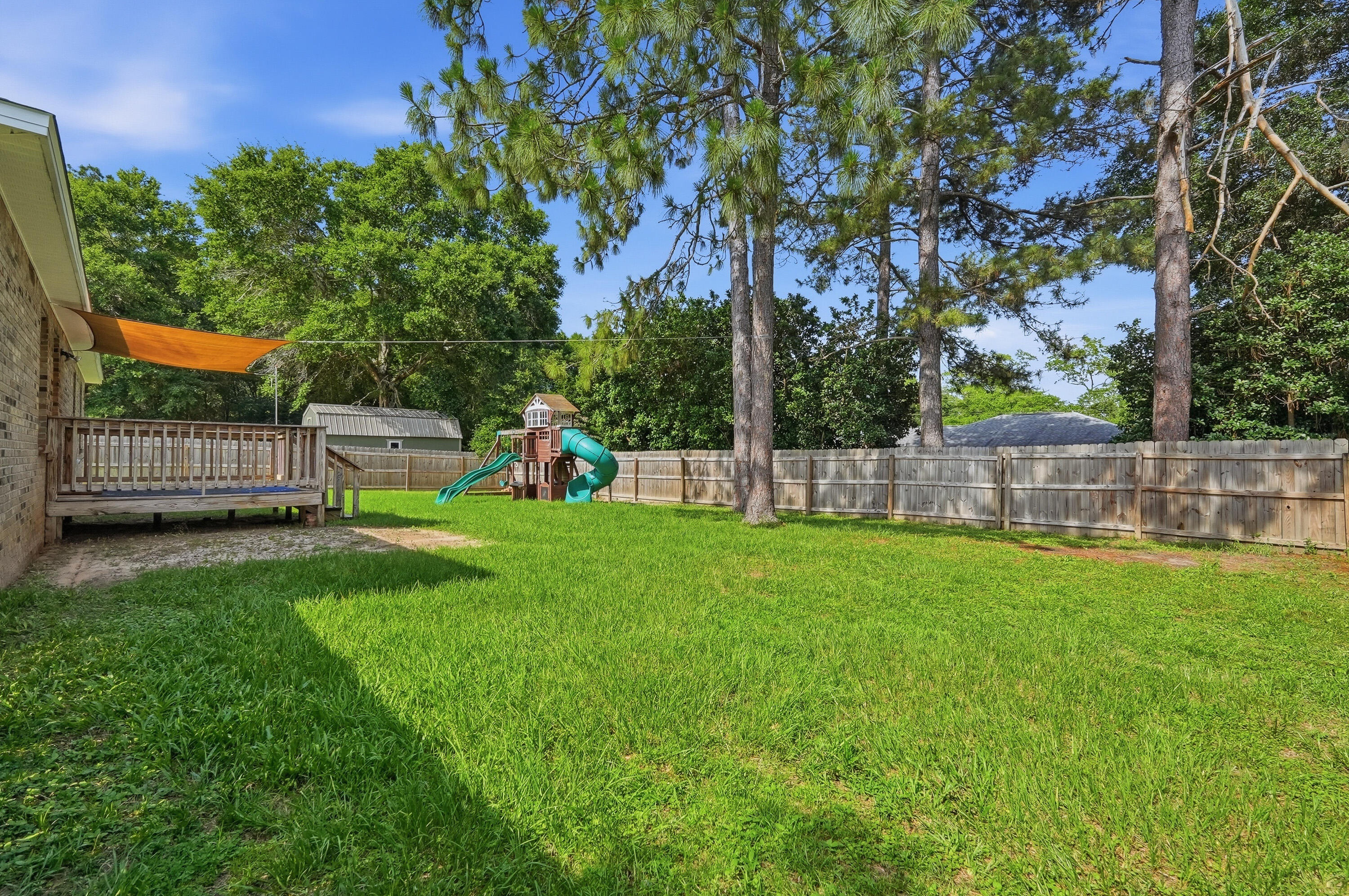 AUBURN ACRES - Residential