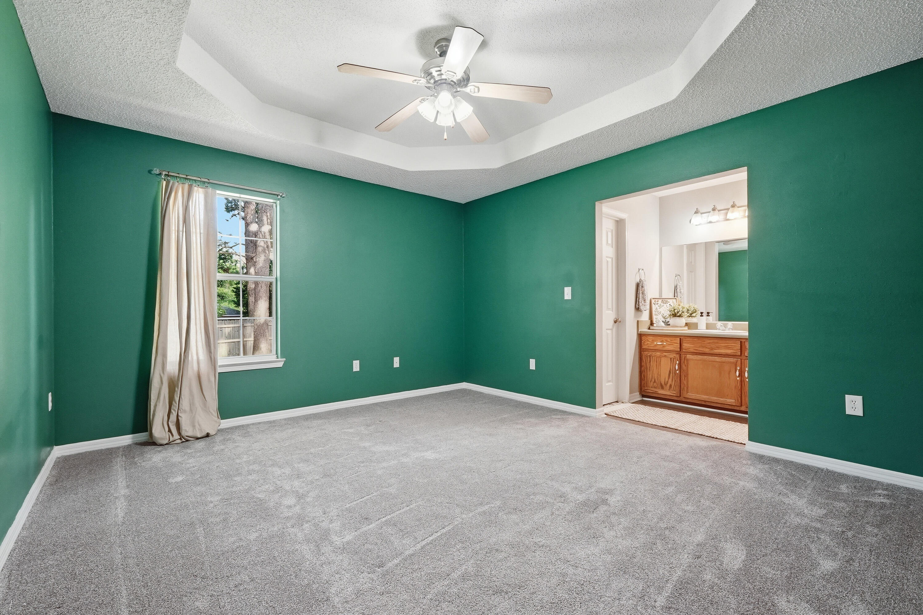 AUBURN ACRES - Residential
