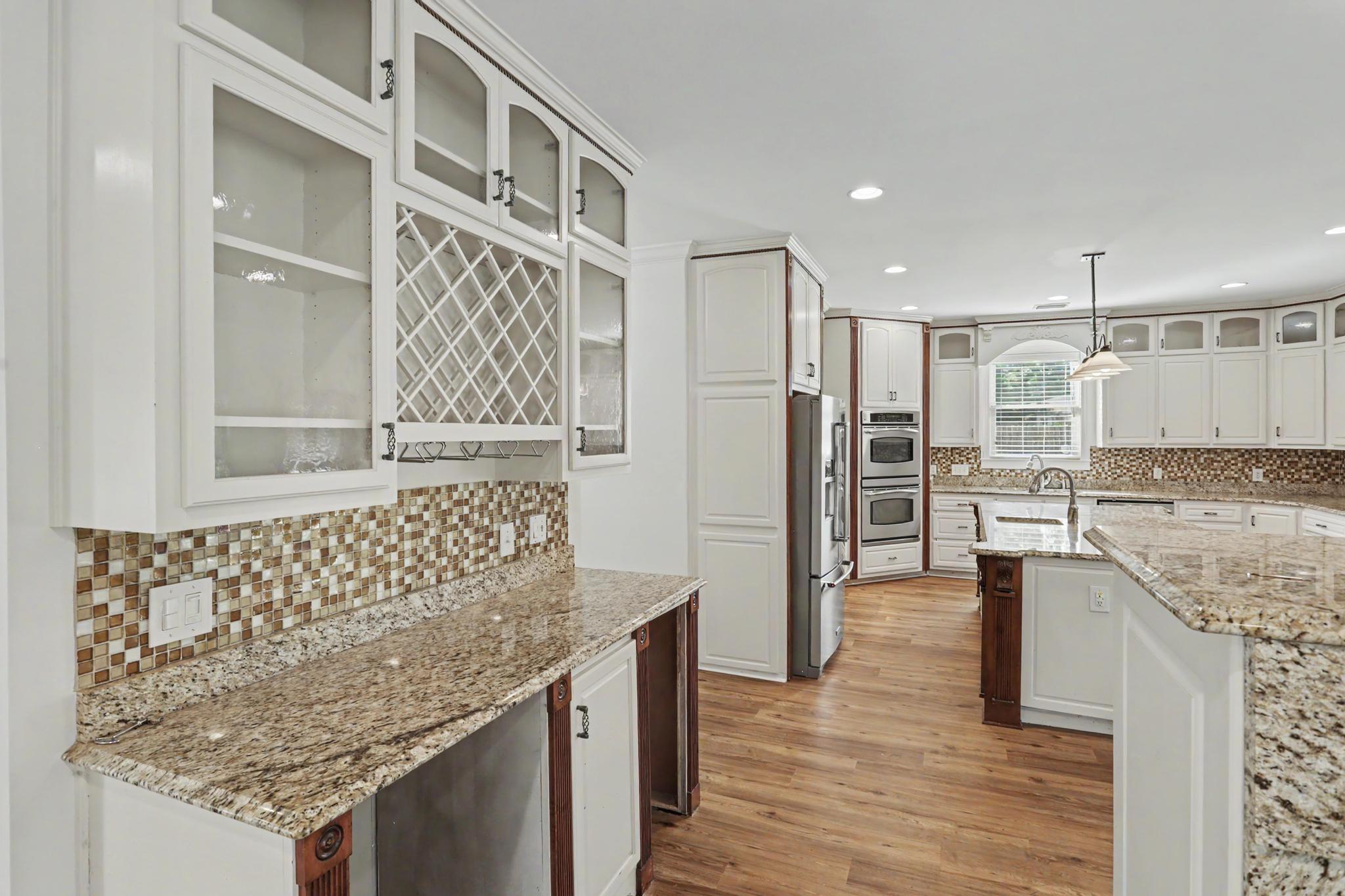 INDIAN HILLS - Residential