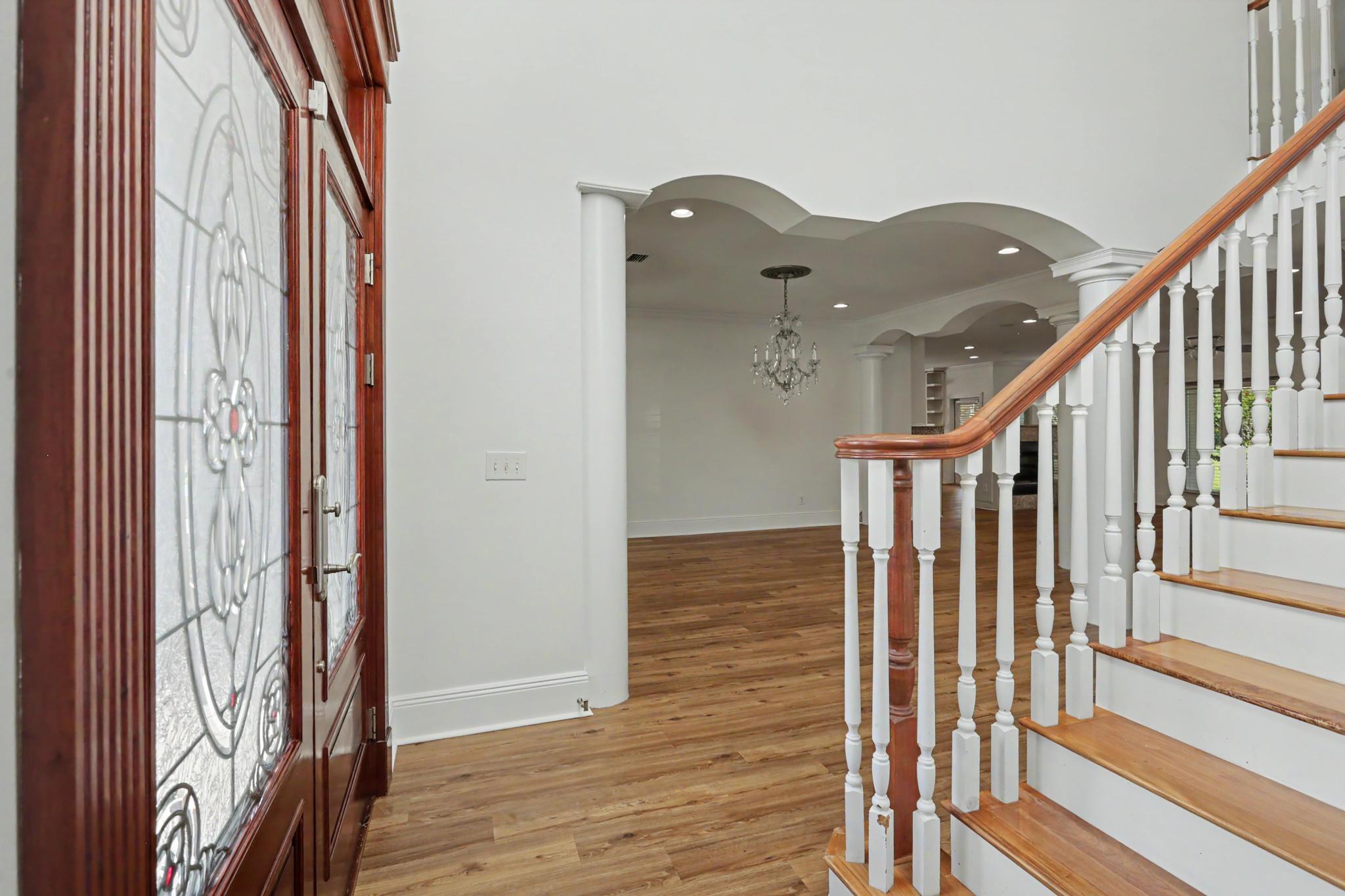 INDIAN HILLS - Residential